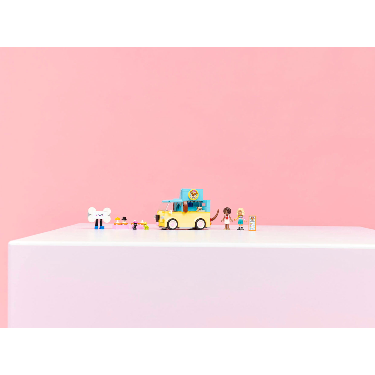 Конструктор LEGO Friends Фургон 237 дет. - фото 10