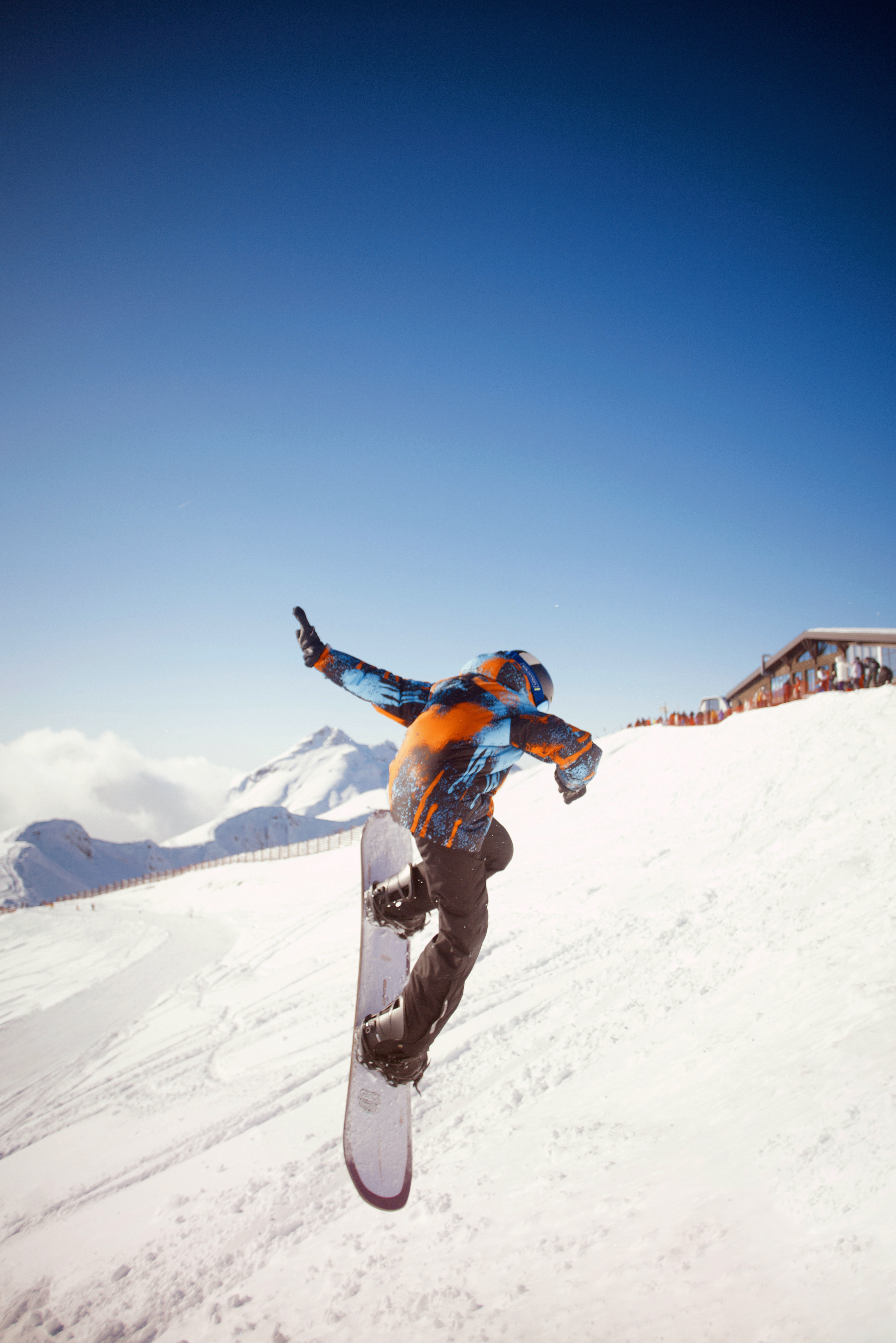 Костюм NIKASTYLE 7з1725 оранж/черный - фото 3