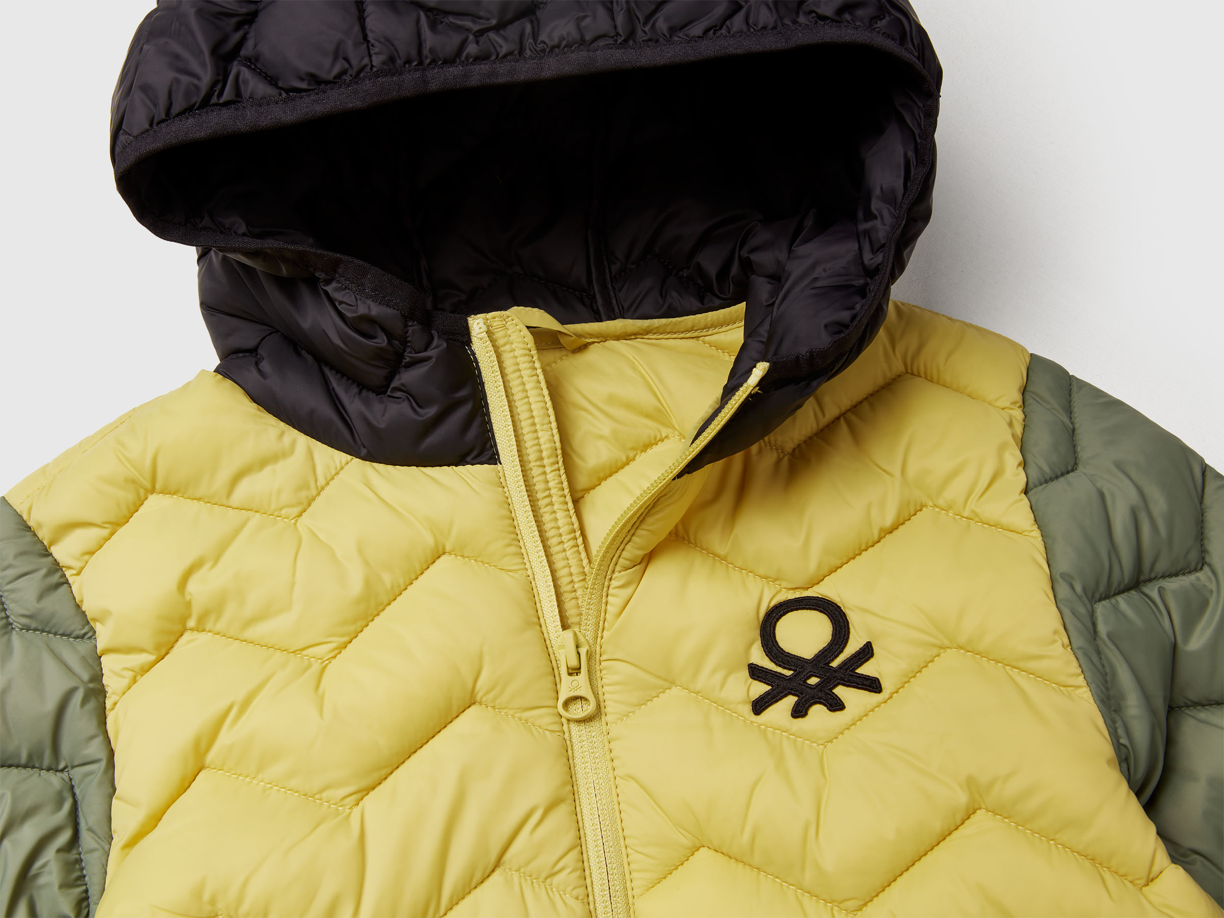 Куртка United Colors of Benetton 25A_2TWDCN04V_906 - фото 3