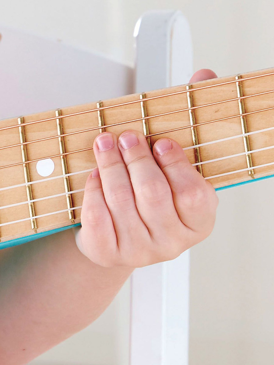 Игрушка музыкальная Hape Цветы гитара - фото 6