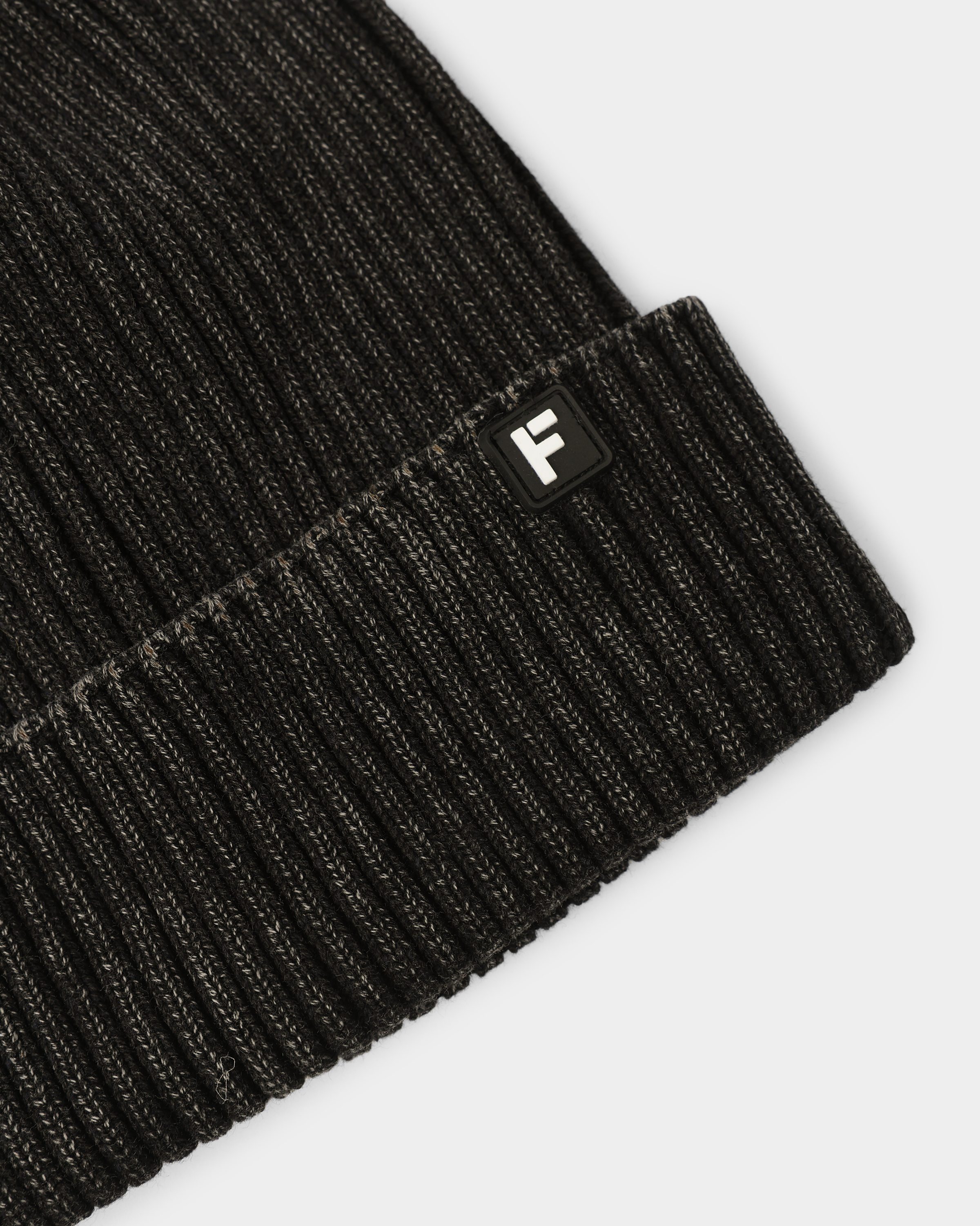 Шапка Futurino W25FU6-BA114tb-DG - фото 3