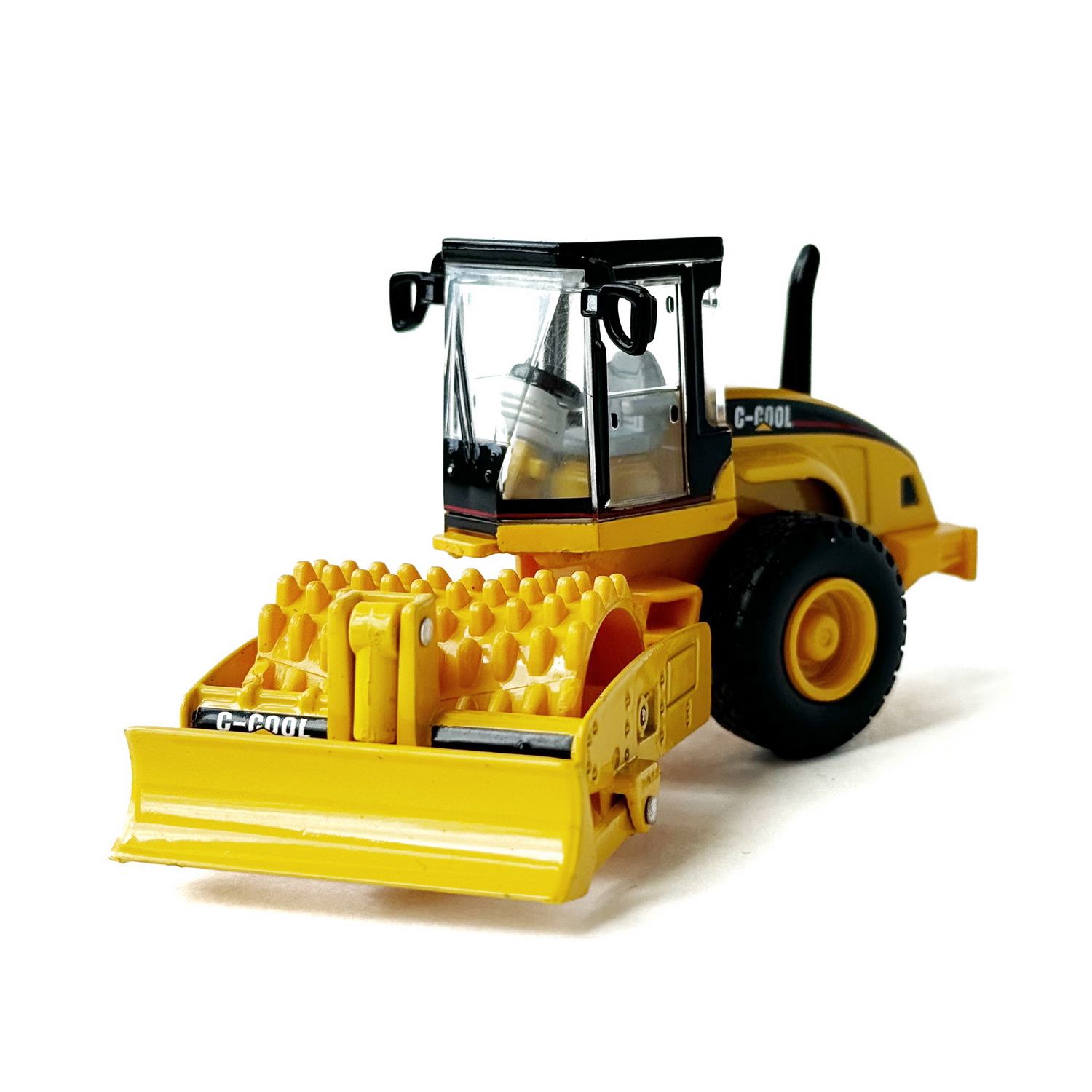 Каток Наш автопром виброгрунтоуплотняющий С807 - фото 2