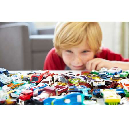 Игровой набор Hot Wheels 1:64