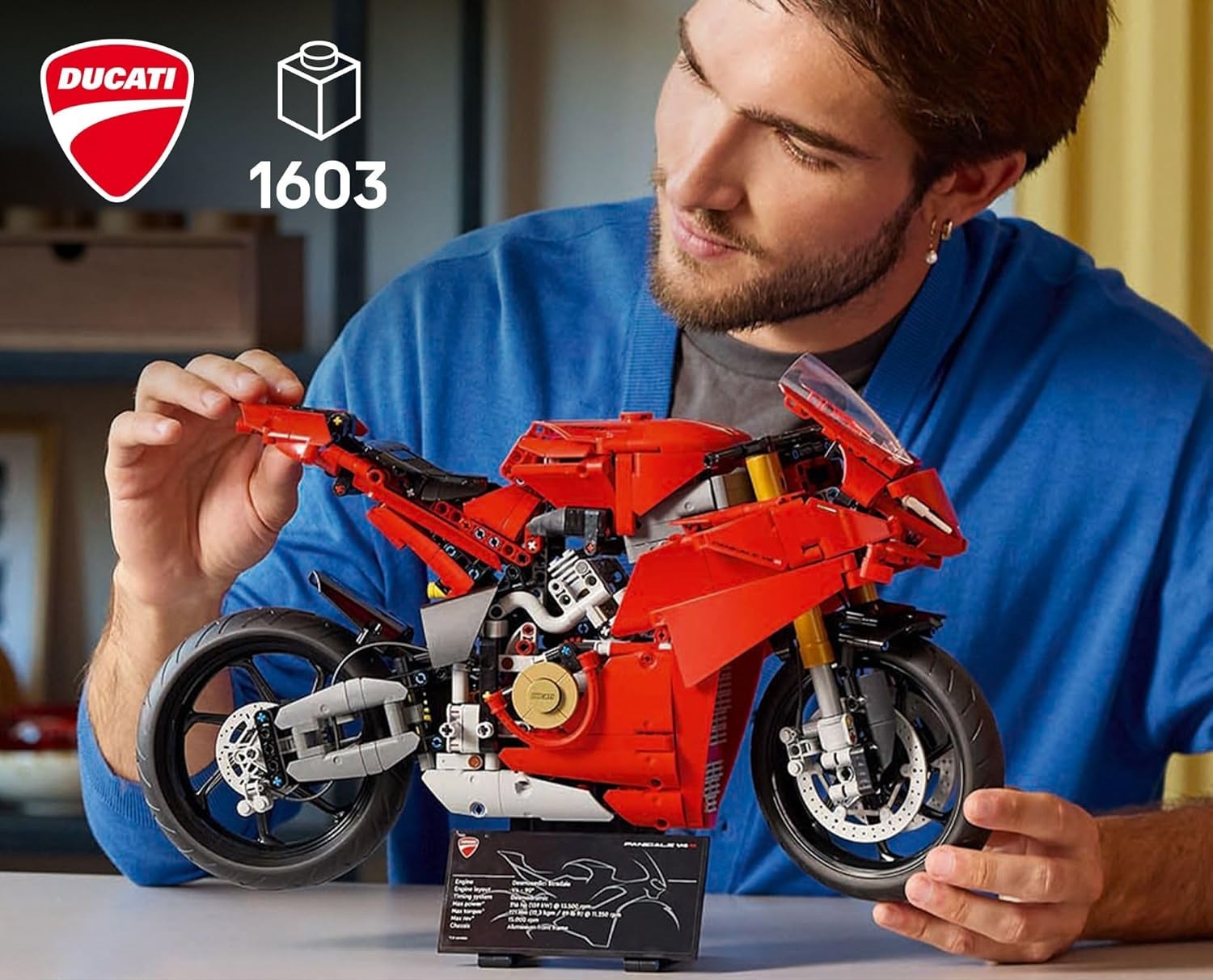 Конструктор LEGO Technic Мотоцикл Ducati Panigale 1603 дет. - фото 6