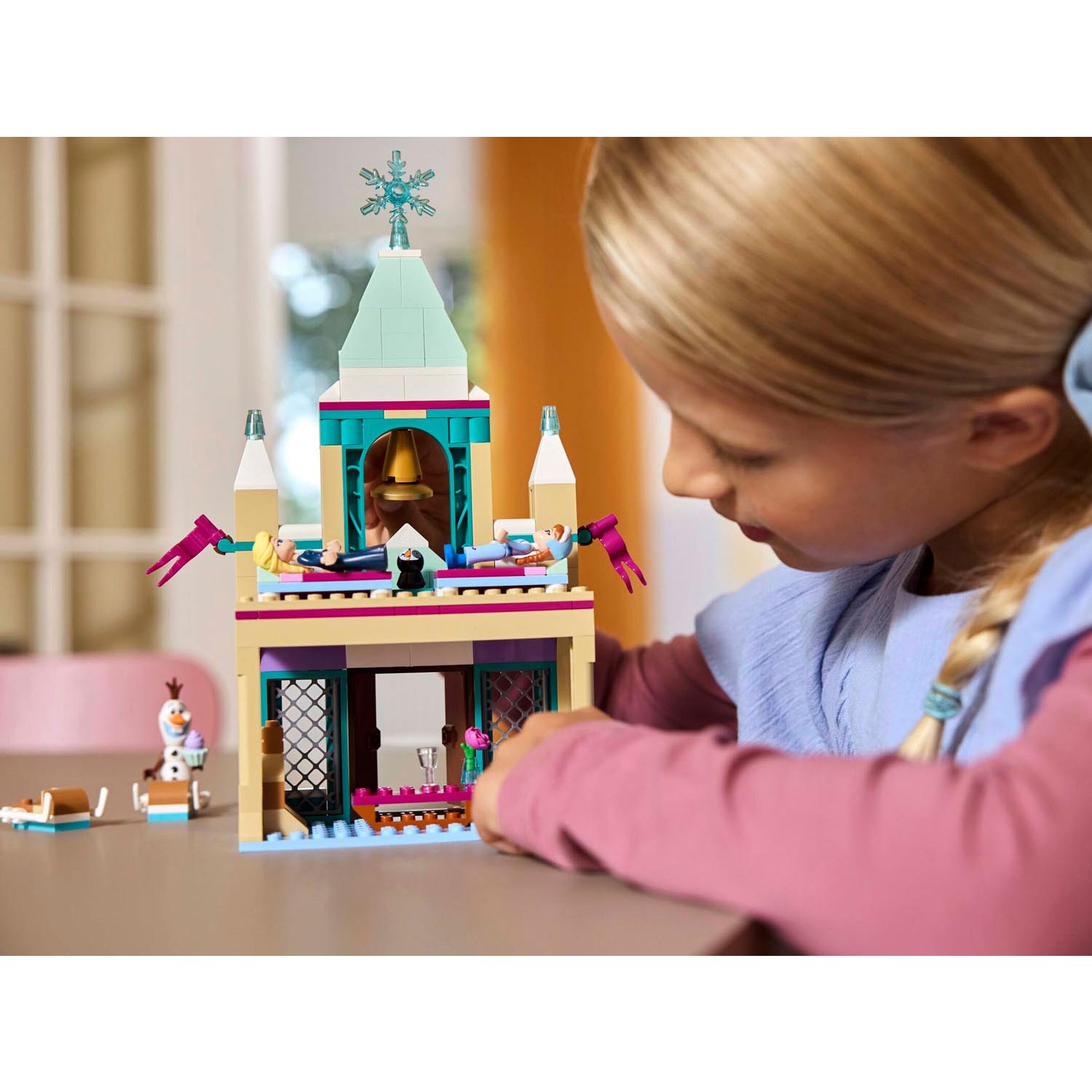 Конструктор LEGO Disney Princess Ледяной замок Эренделл 177 дет. - фото 5