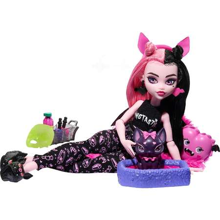 Кукла модельная Monster High Draculaura