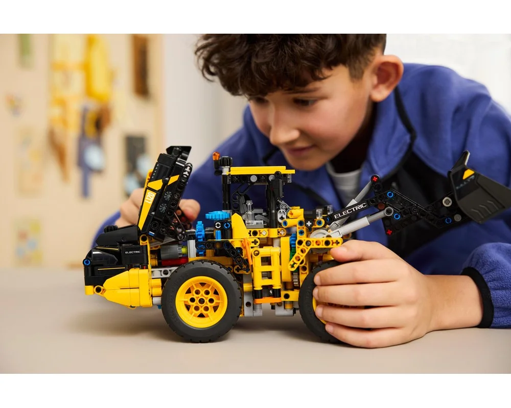 Конструктор LEGO Technic 42209 973 дет. - фото 10