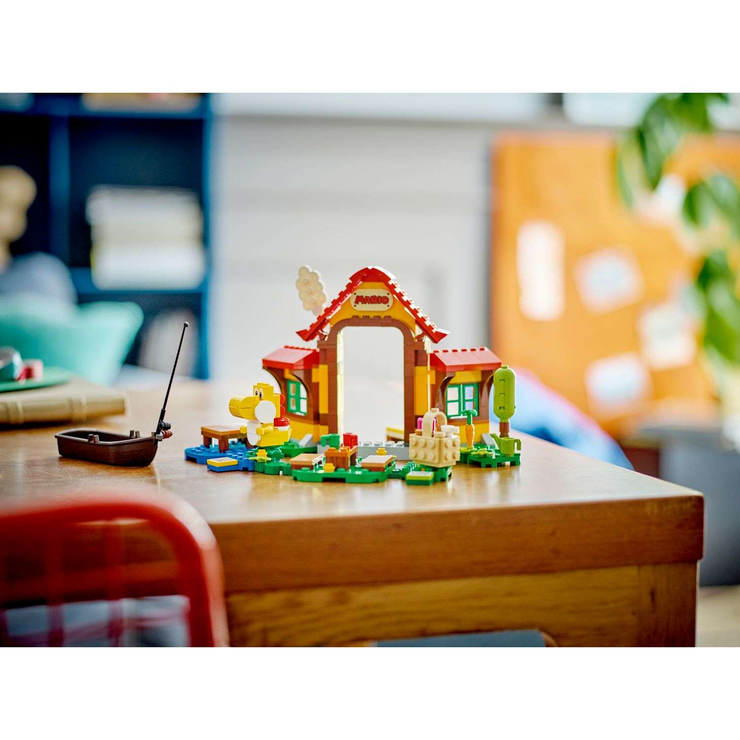 Конструктор LEGO Super Mario Picnic at Marios House 259 дет. - фото 7
