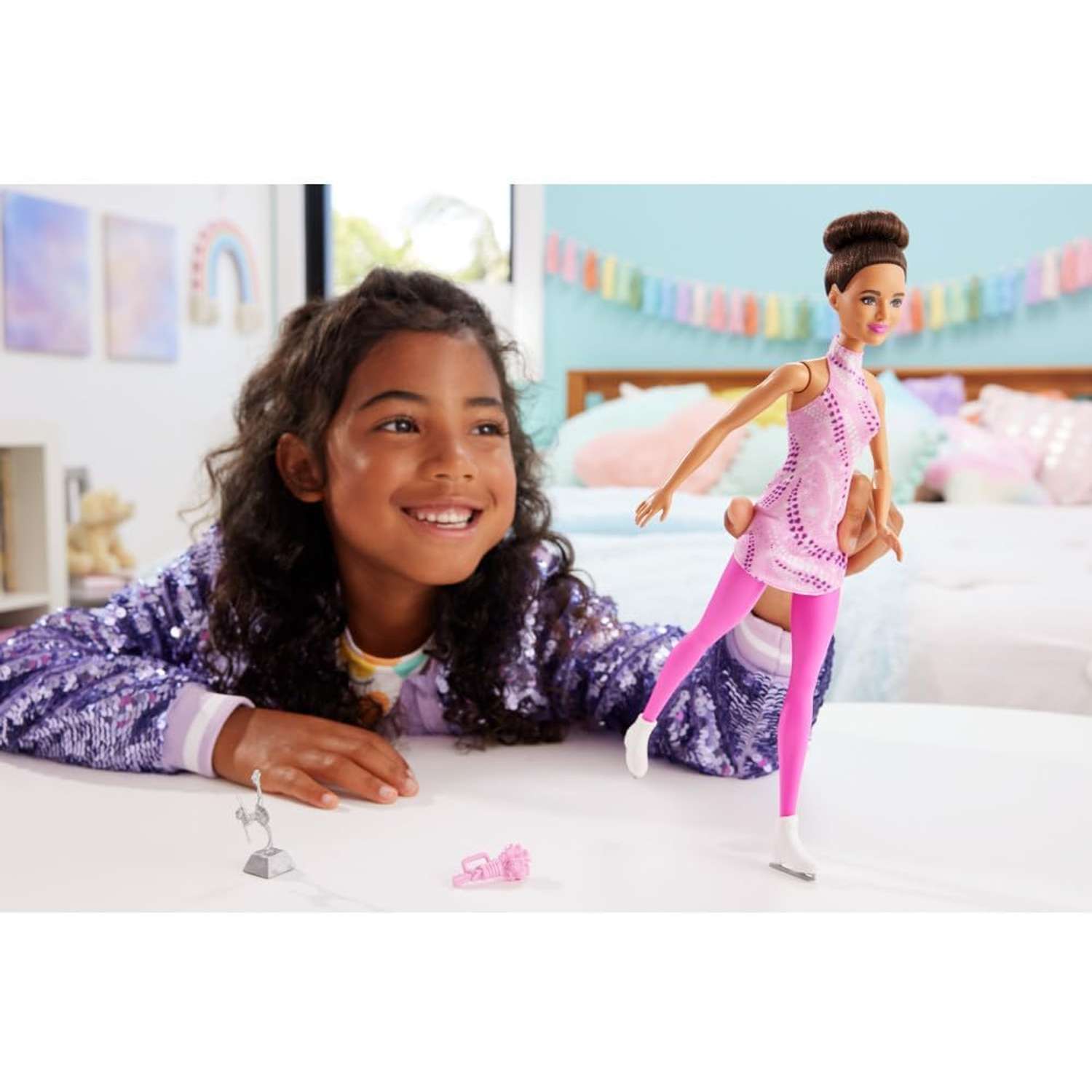 Кукла модельная Barbie Фигуристка HRG37 - фото 5