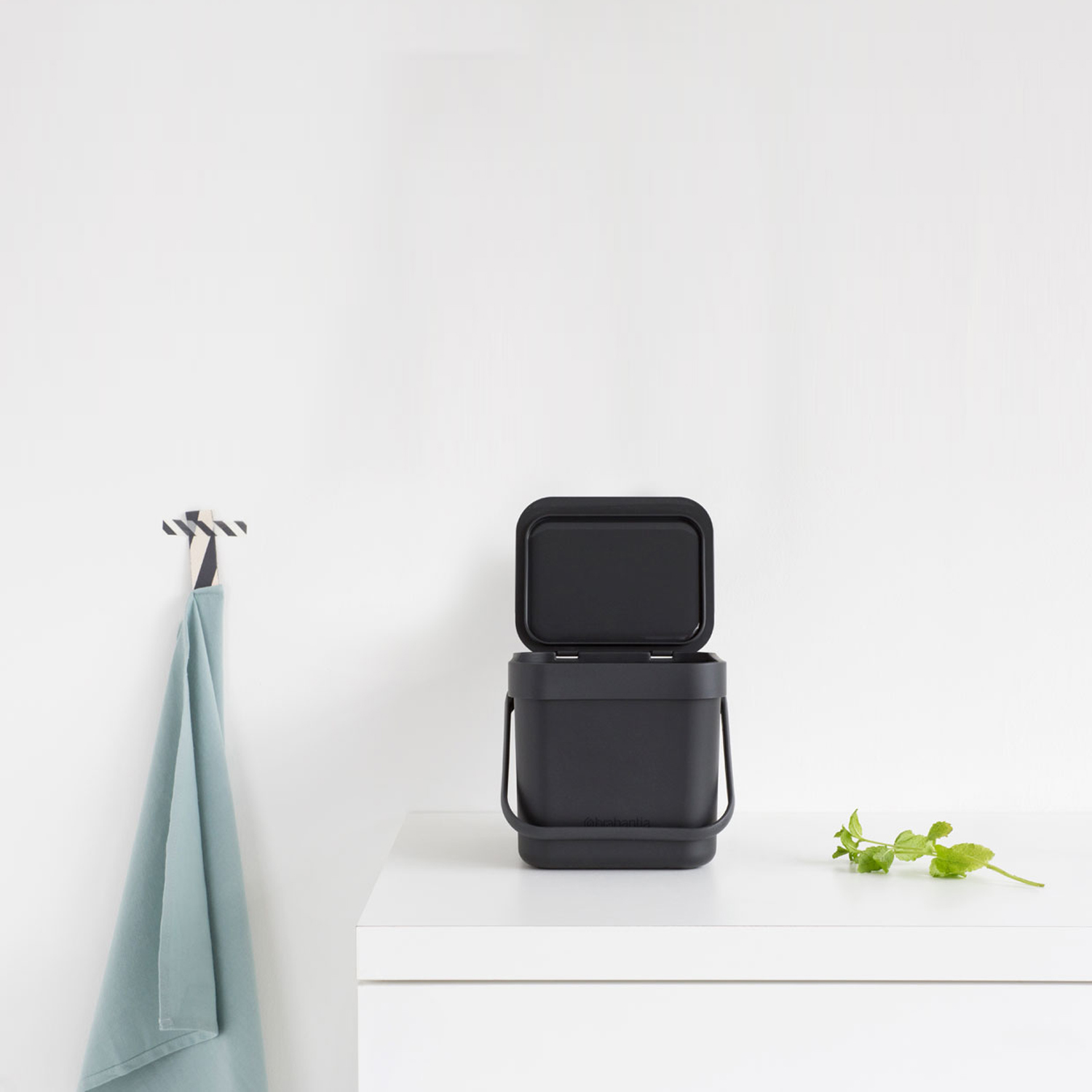 Ведро для мусора Brabantia Sort go 3л - фото 6