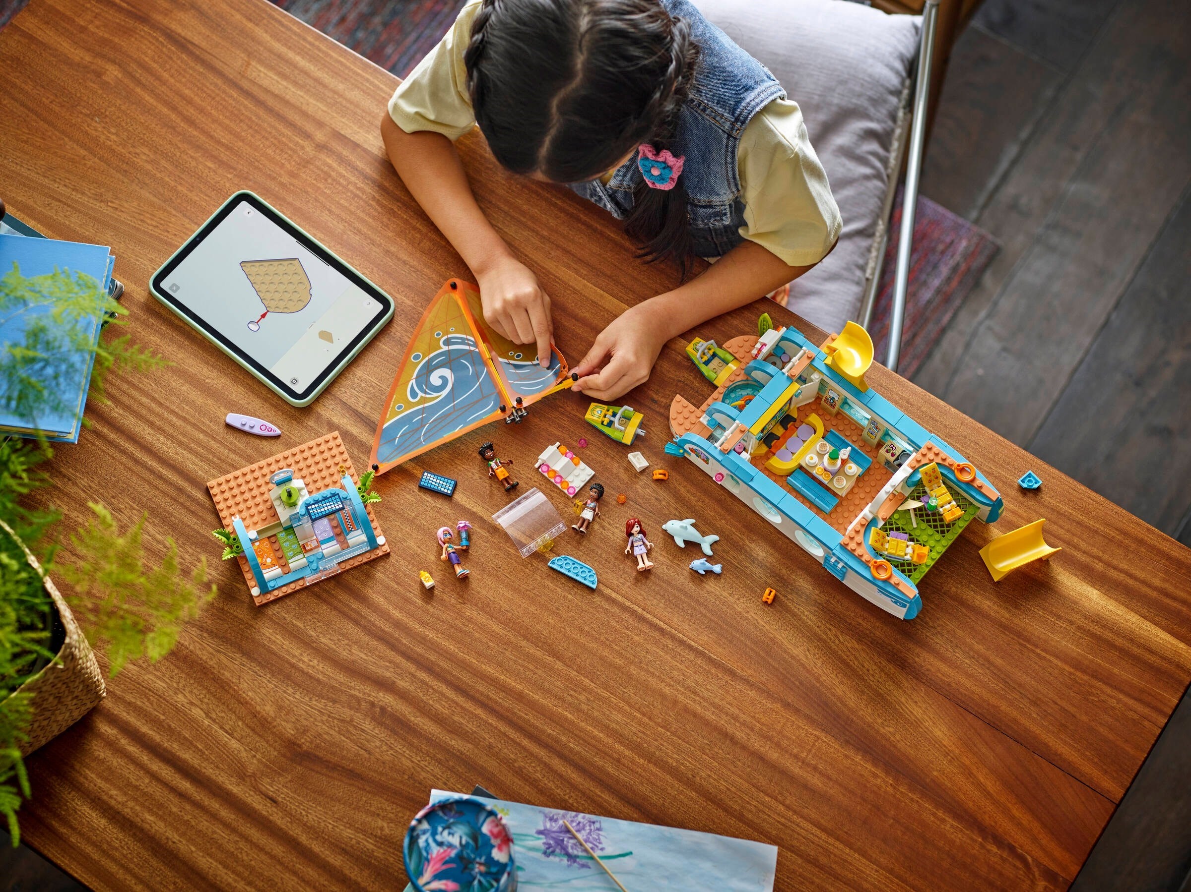 Конструктор LEGO Friends 42664 685 дет. - фото 3