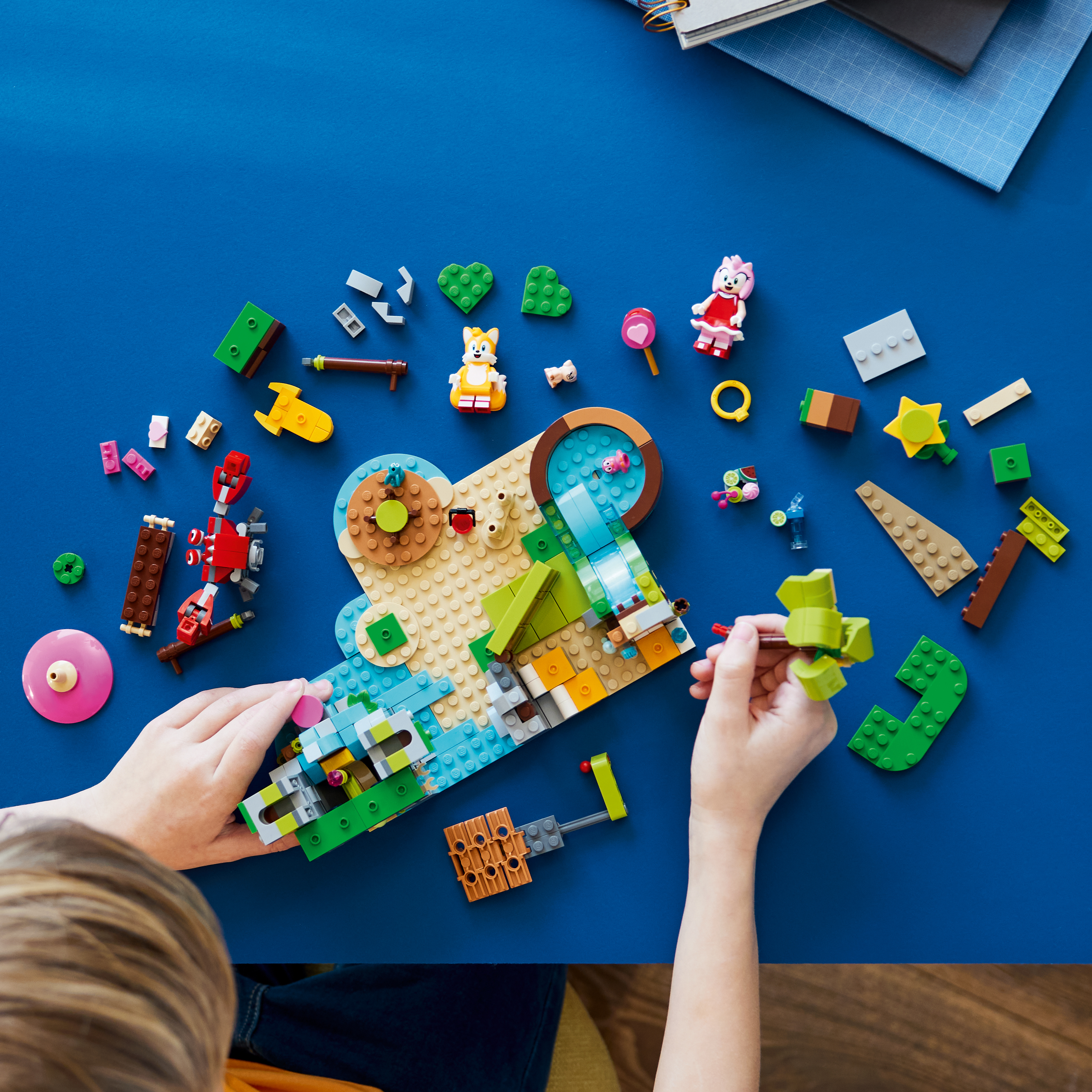 Конструктор LEGO Sonic the Hedgehog Остров спасения животных Эми 388 дет. - фото 7