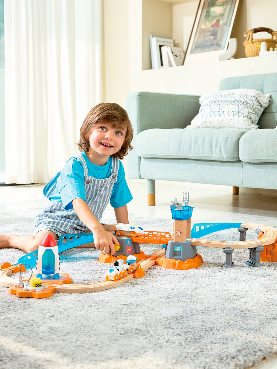 Набор железнодорожный Hape E3798_HP - фото 2