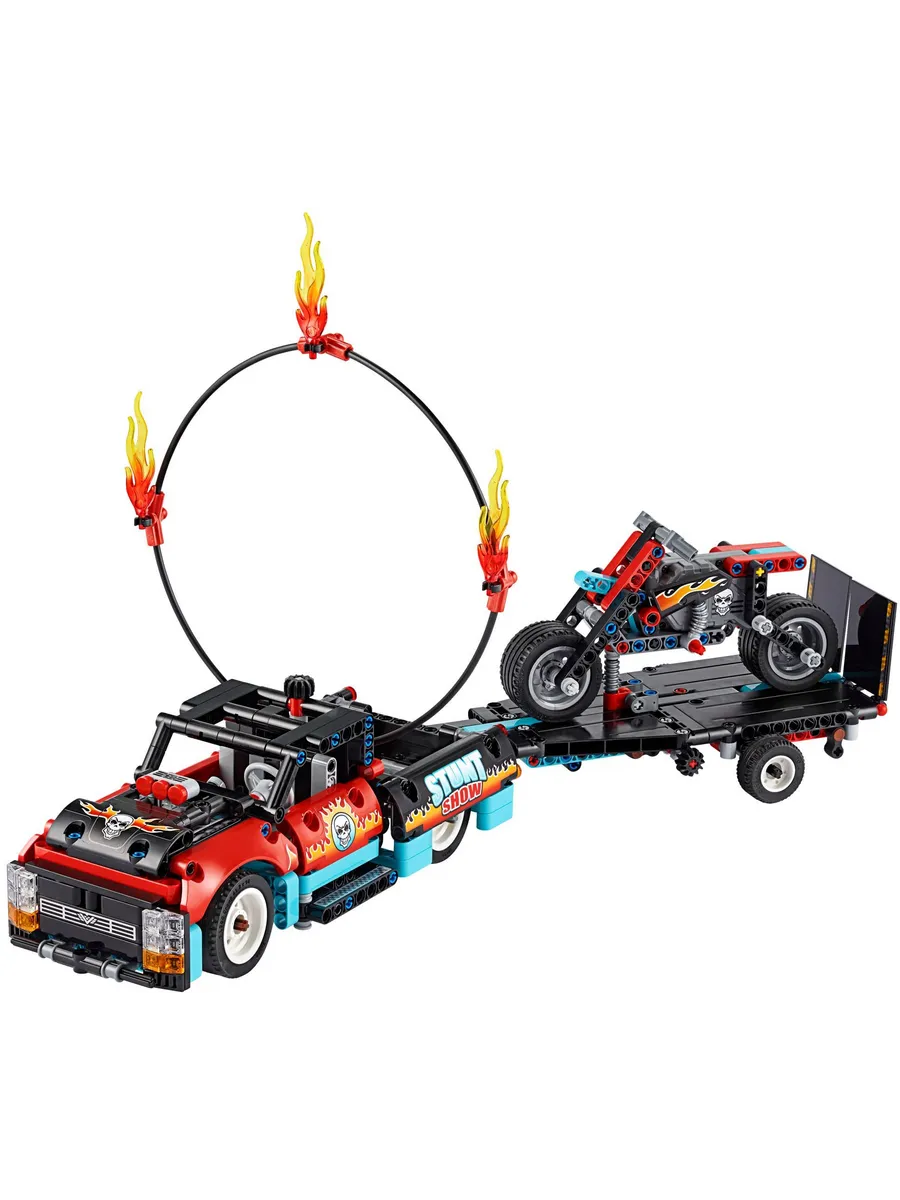 Конструктор LEGO Technic Трюковое Шоу С Грузовиком 610 дет. - фото 5