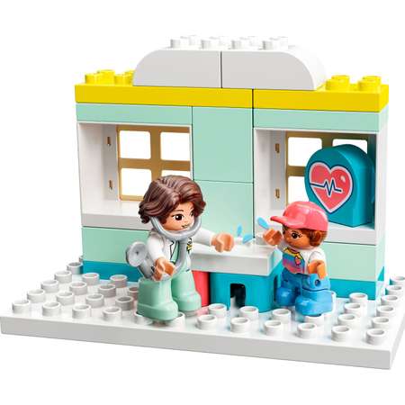 Конструктор LEGO DUPLO Town Поход к врачу блочный