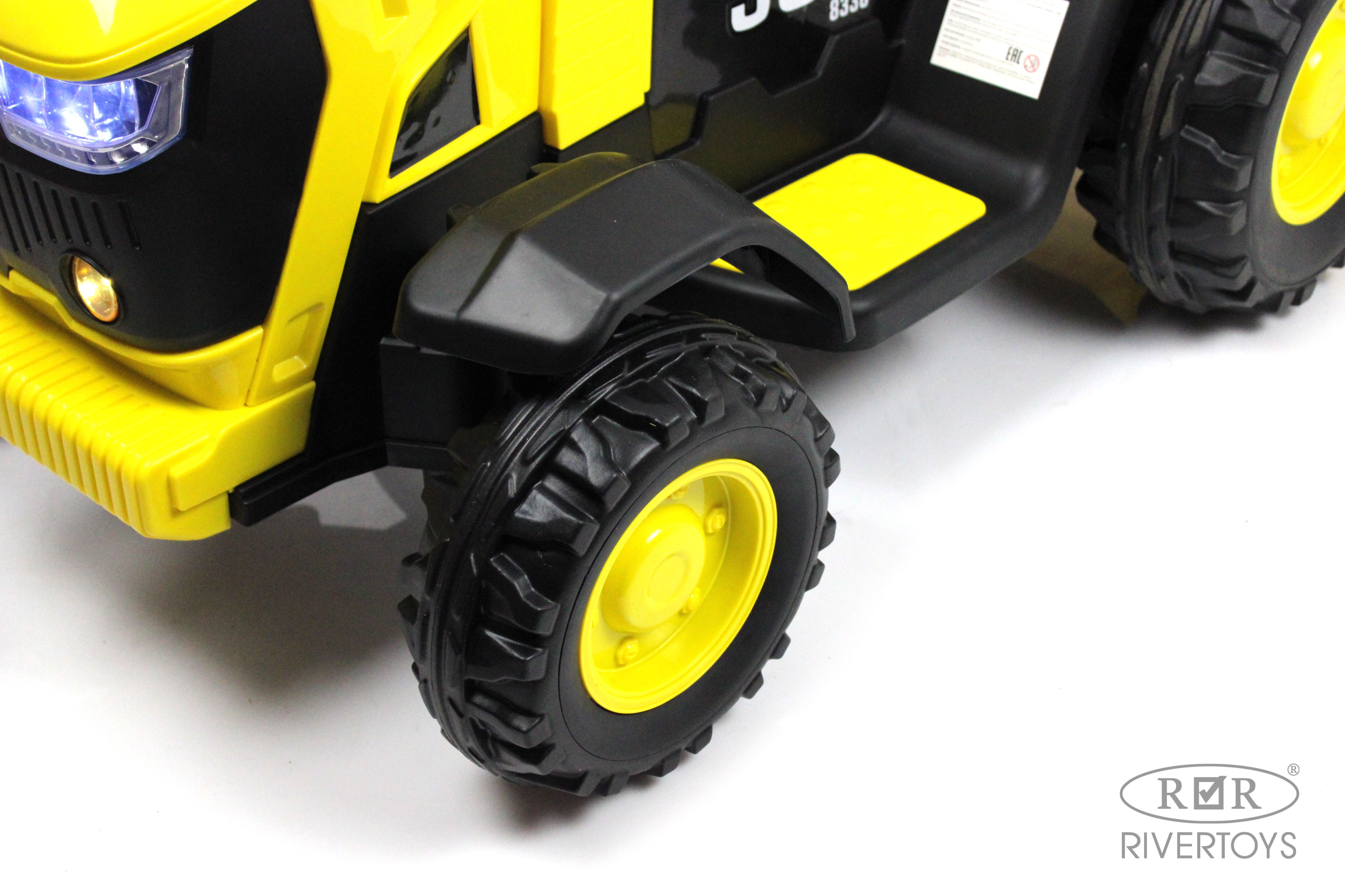 Электромобиль RIVERTOYS O555OO-YELLOW С пультом ДУ - фото 17