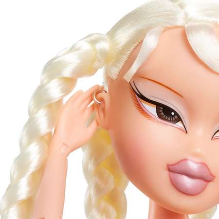 Кукла модельная Bratz Bratzaversary 2025