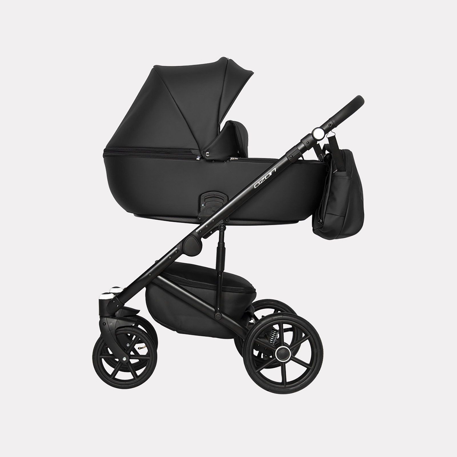 Коляска 3в1 Riko Basic Ozon - фото 11