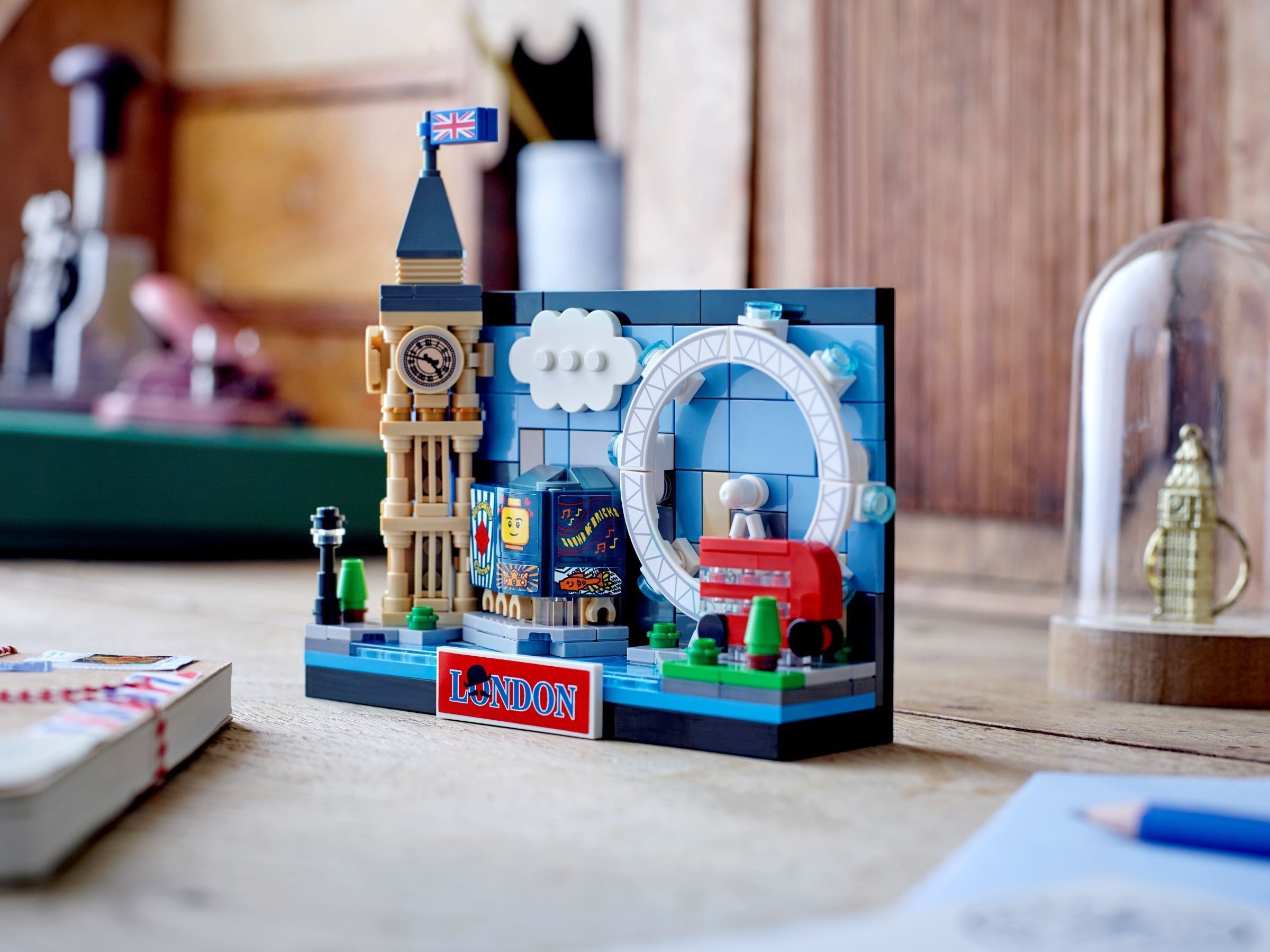 Конструктор LEGO Creator 40569 277 дет. - фото 4