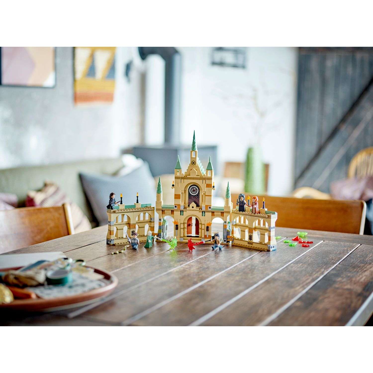 Конструктор LEGO Harry Potter The Battle of Hogwarts 730 дет. - фото 7
