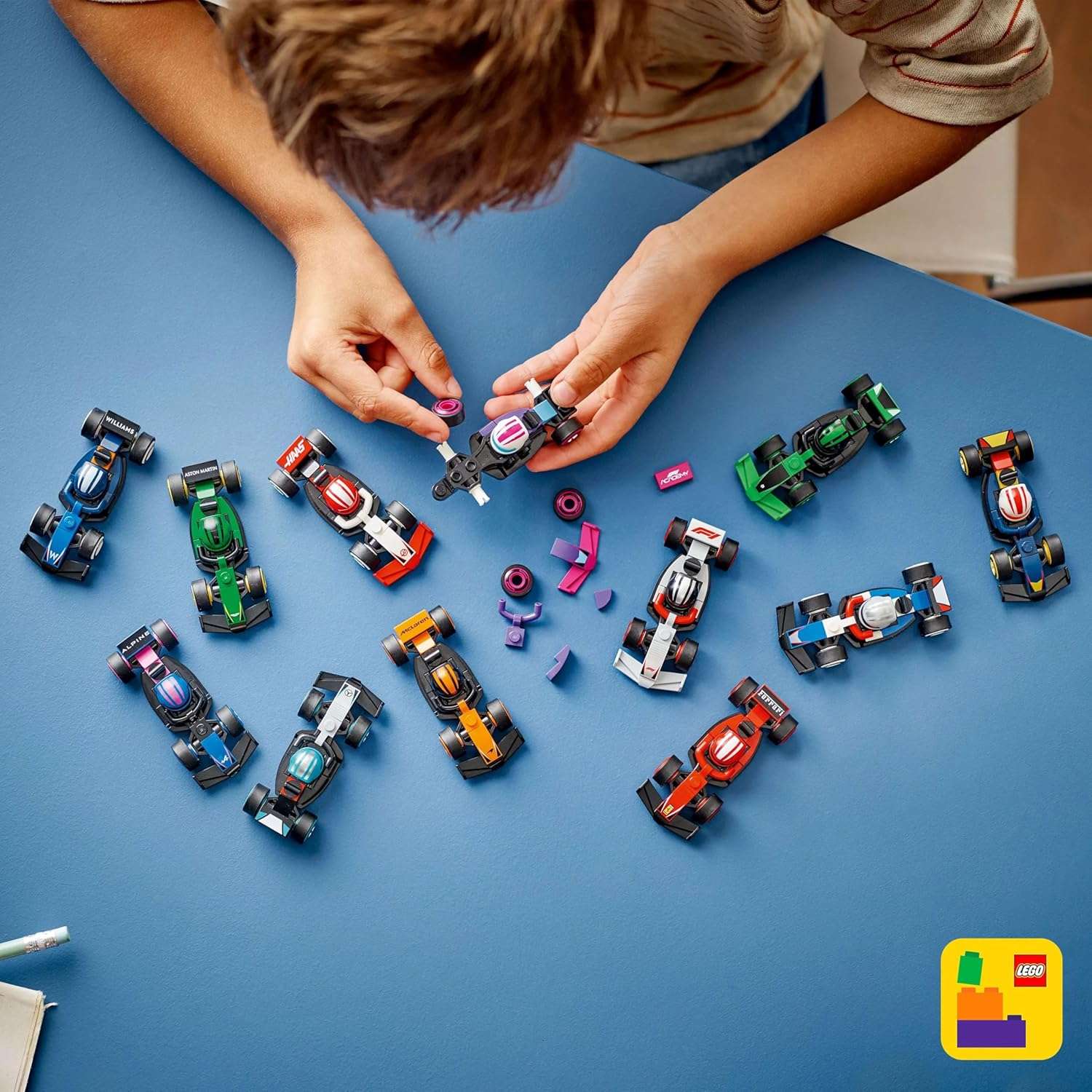Конструктор LEGO Minifigures Минифигурки F1 29 дет. - фото 7