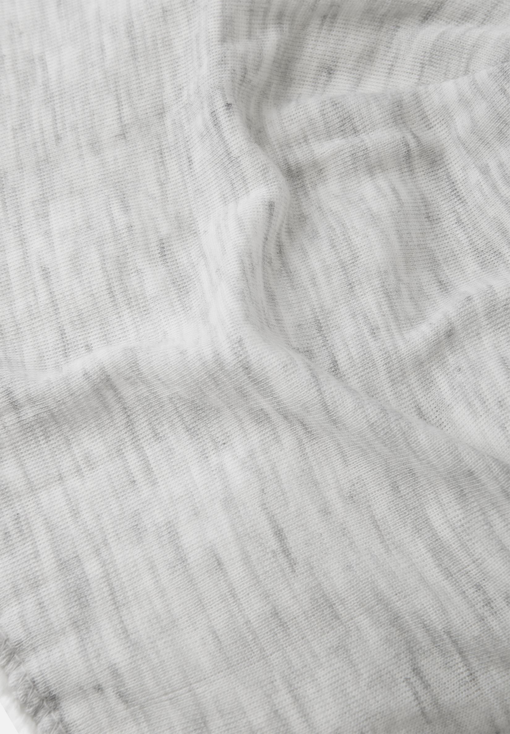 Шапка Reima 5300099A-0100 - фото 4