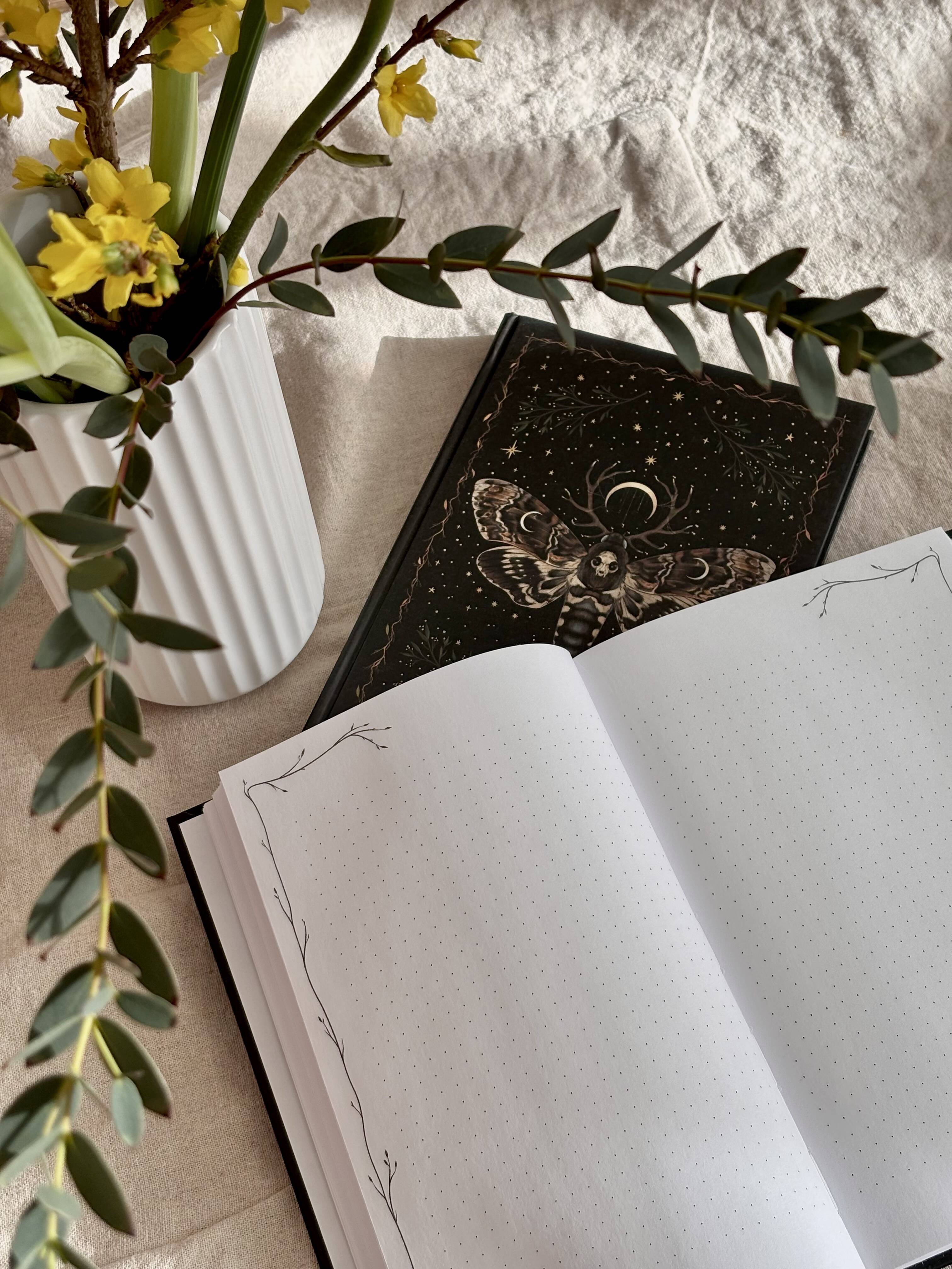 Блокнот МИФ «На крыльях ночи» - фото 4