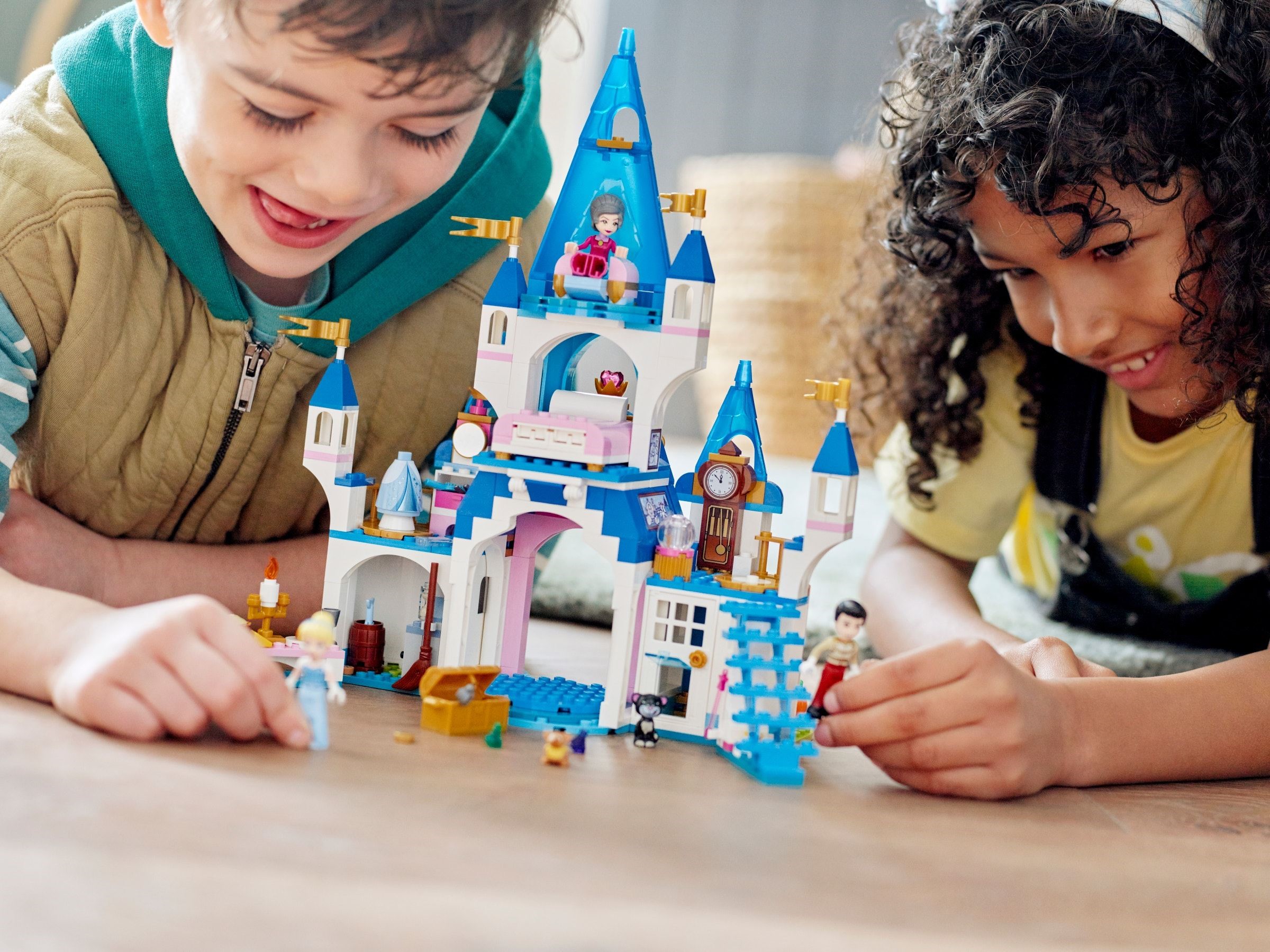 Конструктор LEGO Disney Princess 43206 140 дет. - фото 8