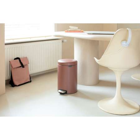 Бак мусорный Brabantia NewIcon с педалью светло-коричневый 12л 234002