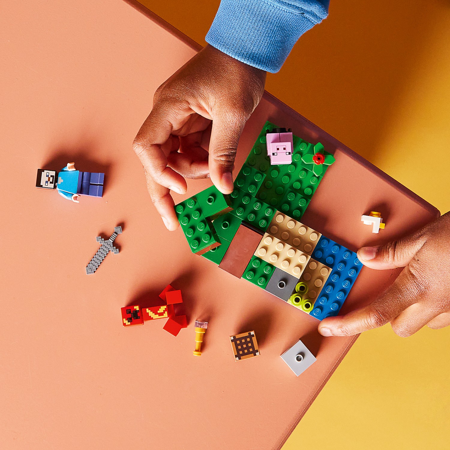Конструктор LEGO Minecraft Засада Крипера 72 дет. - фото 8