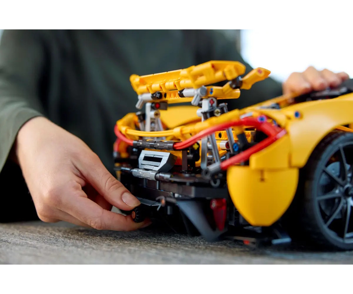 Конструктор LEGO Technic McLaren P1 блочный - фото 12