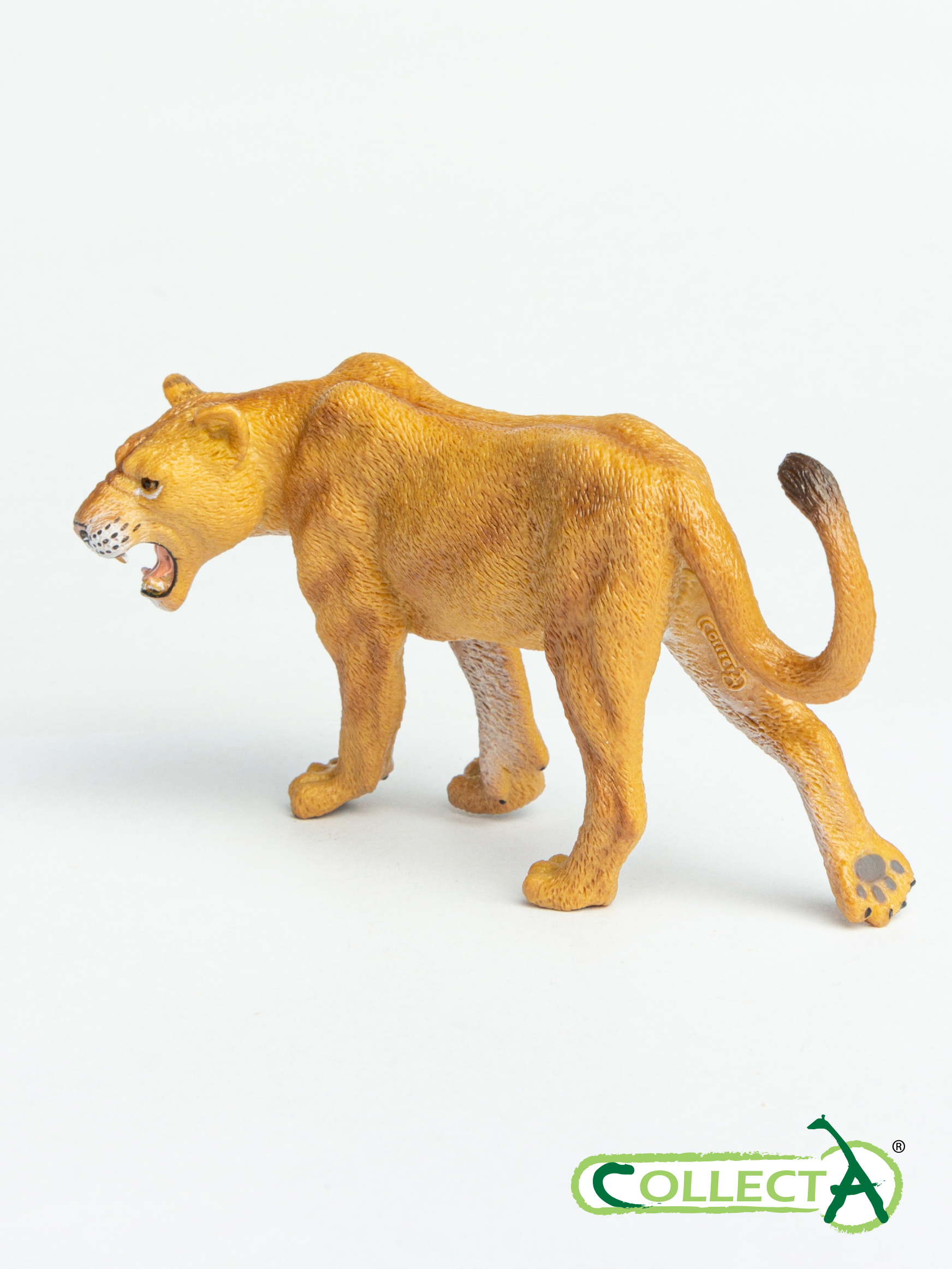 Фигурка Collecta Львица 5,5 см - фото 8
