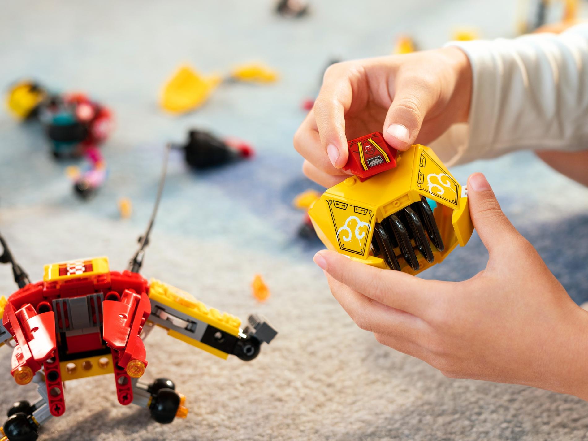 Конструктор LEGO Monkie kid 80008 529 дет. - фото 8