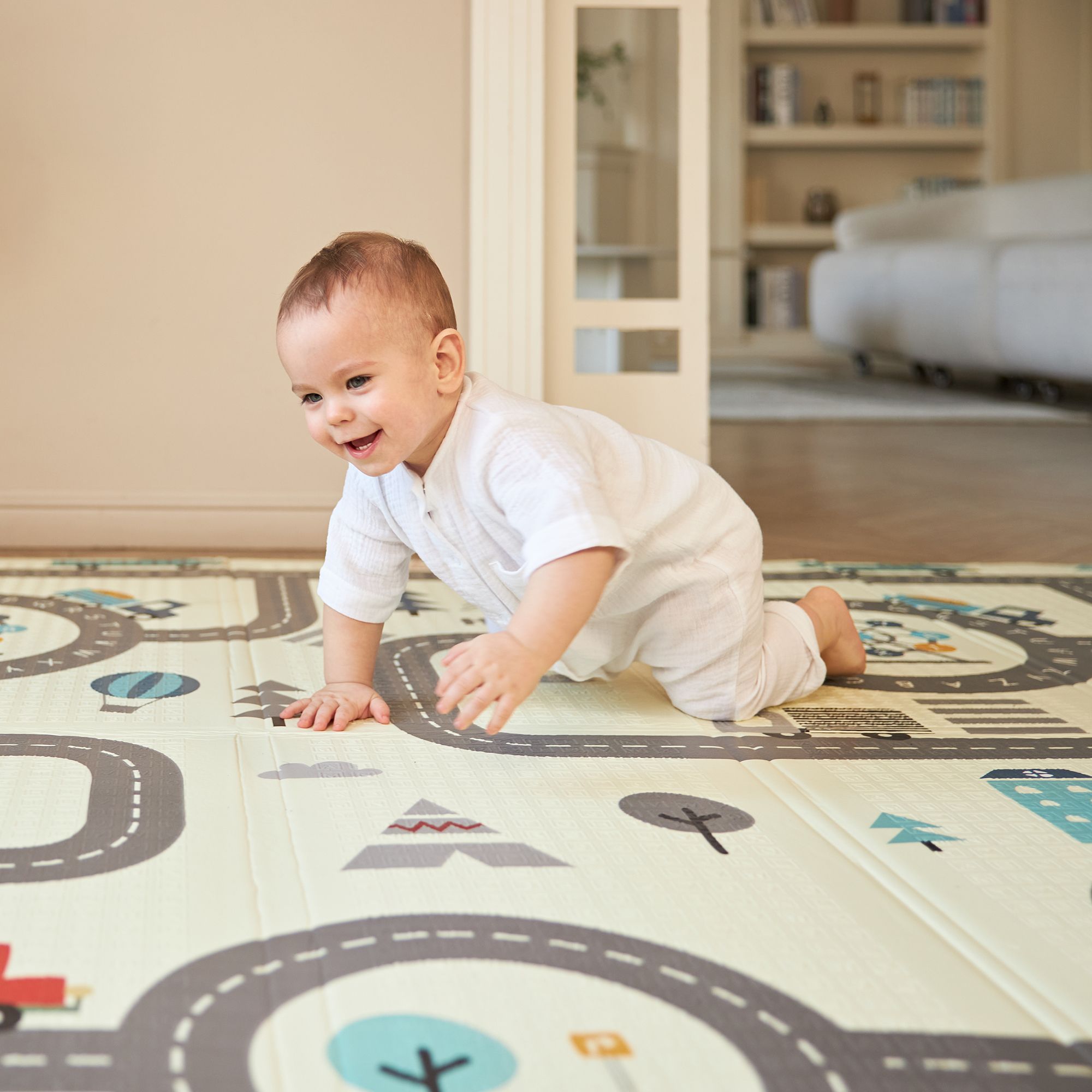 Игровой коврик складной для детей UNIX Kids Zoo 180x200 см, двусторонний, животные и город с дорогой, текстурная поверхность, развивающий - фото 10