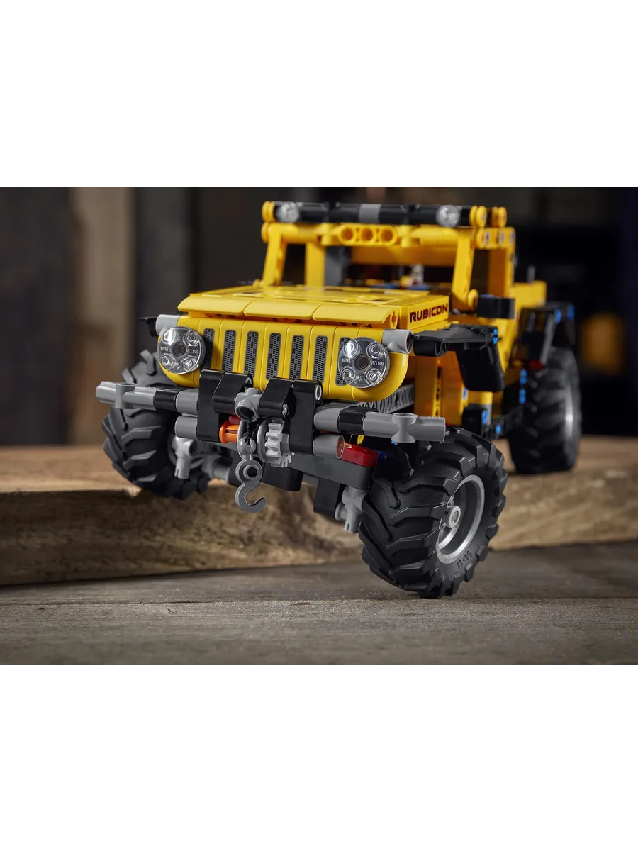 Конструктор LEGO Technic Jeep Wrangler 665 дет. - фото 7