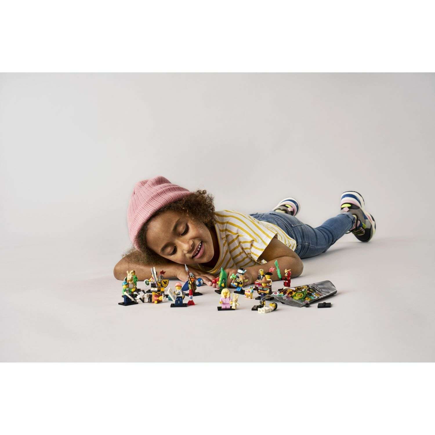 Конструктор LEGO Minifigures Series 20 блочный - фото 13
