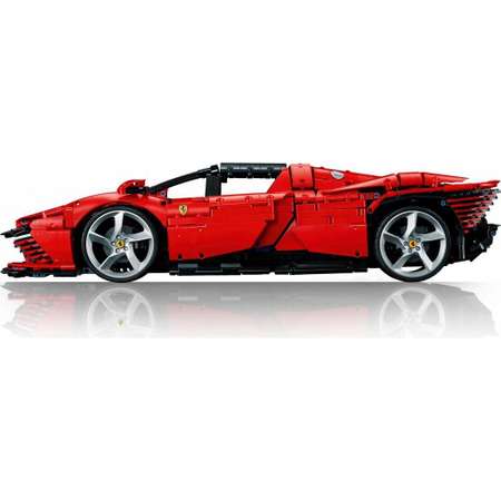 Конструктор LEGO Technic Ferrari Daytona 3778 дет.