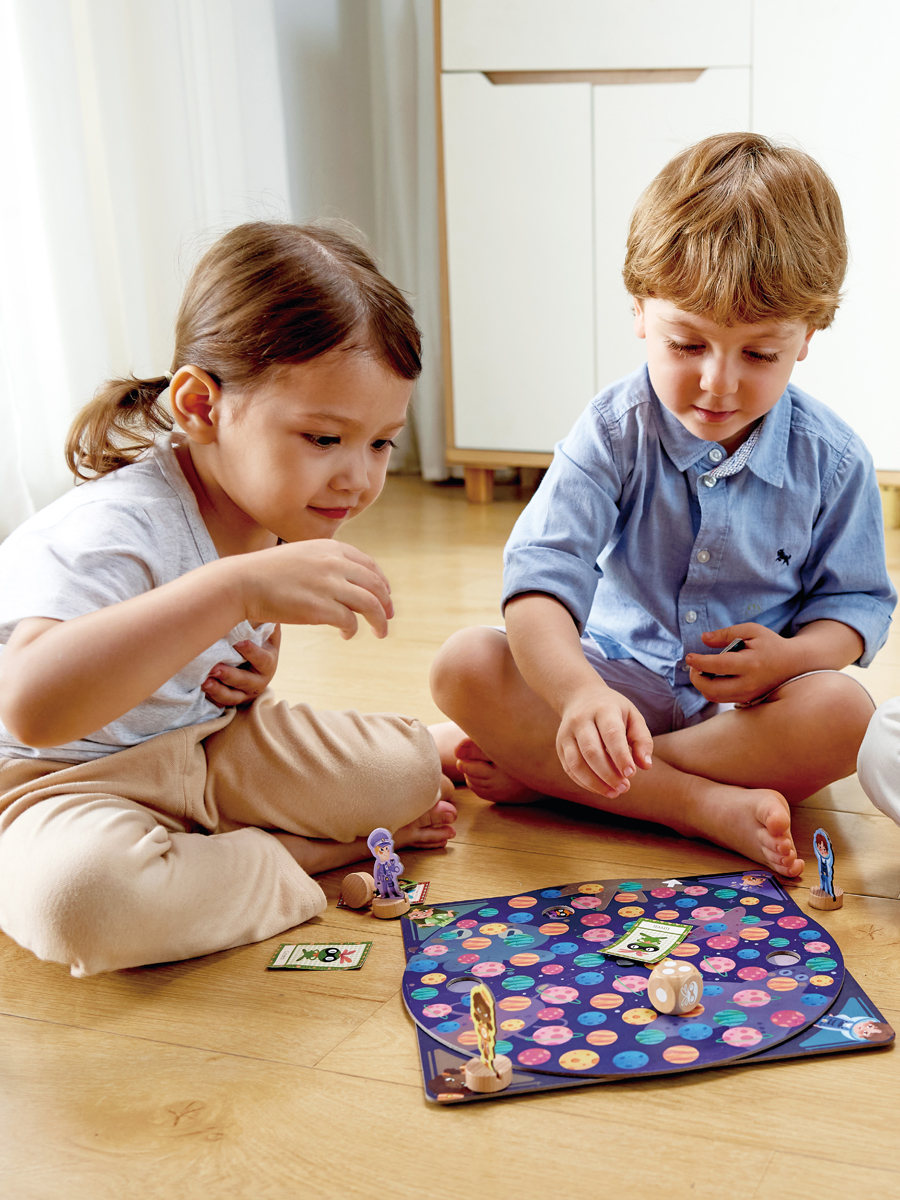 Настольная игра Hape Межгалактическая полиция - фото 1