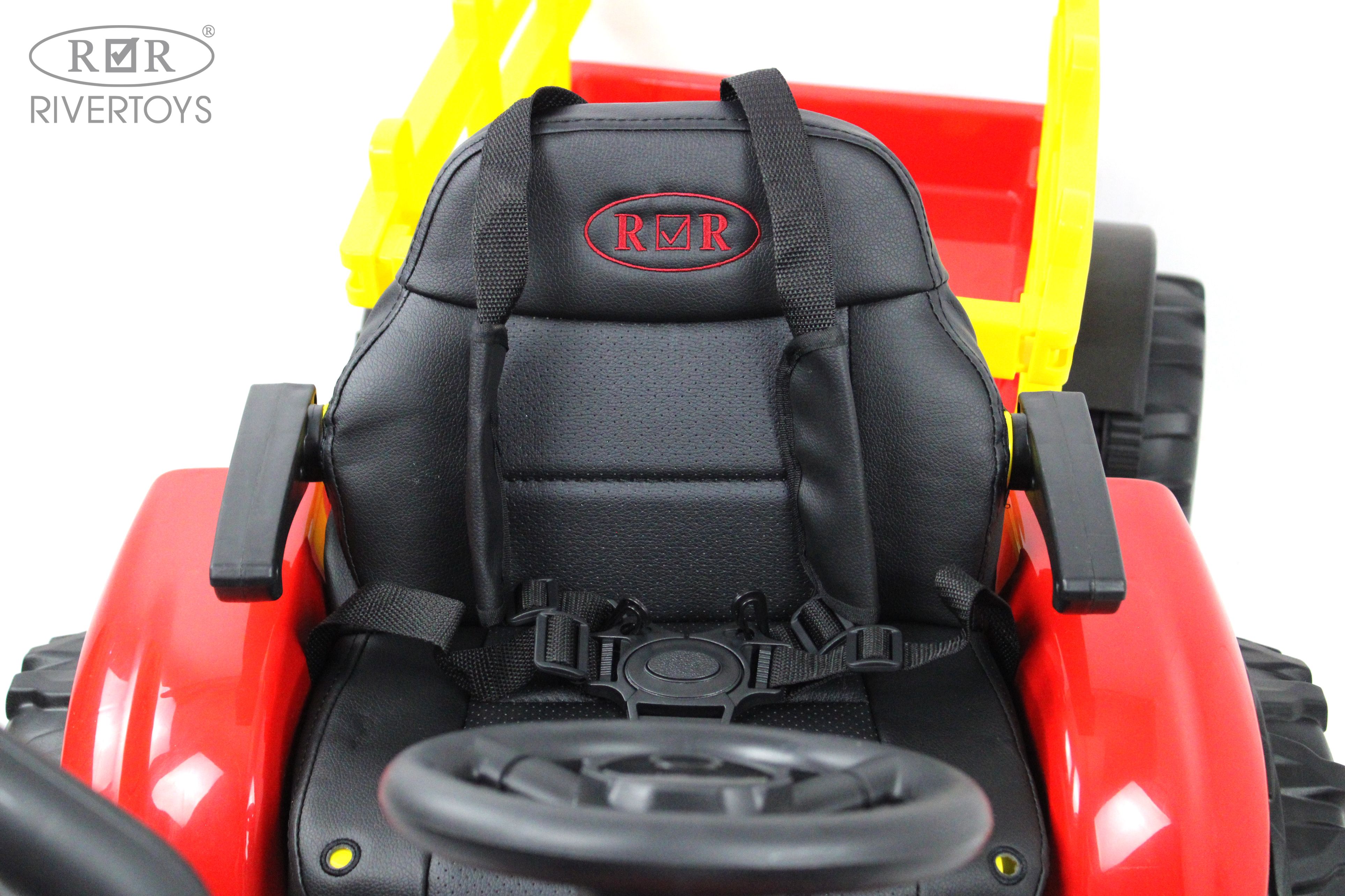 Электромобиль RIVERTOYS O555OO-RED С пультом ДУ - фото 20