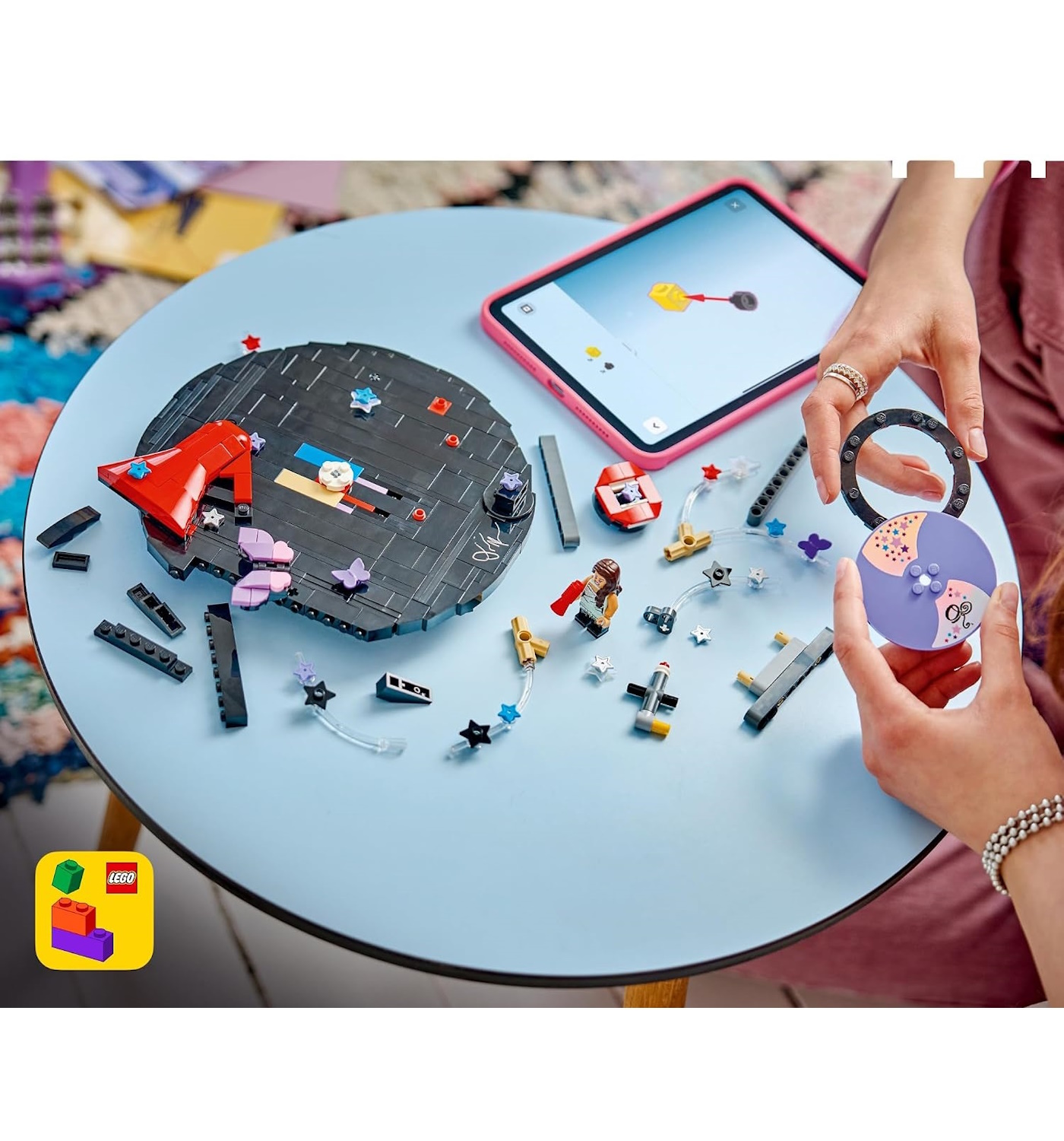 Конструктор LEGO Editions Виниловая пластинка 360 дет. - фото 6