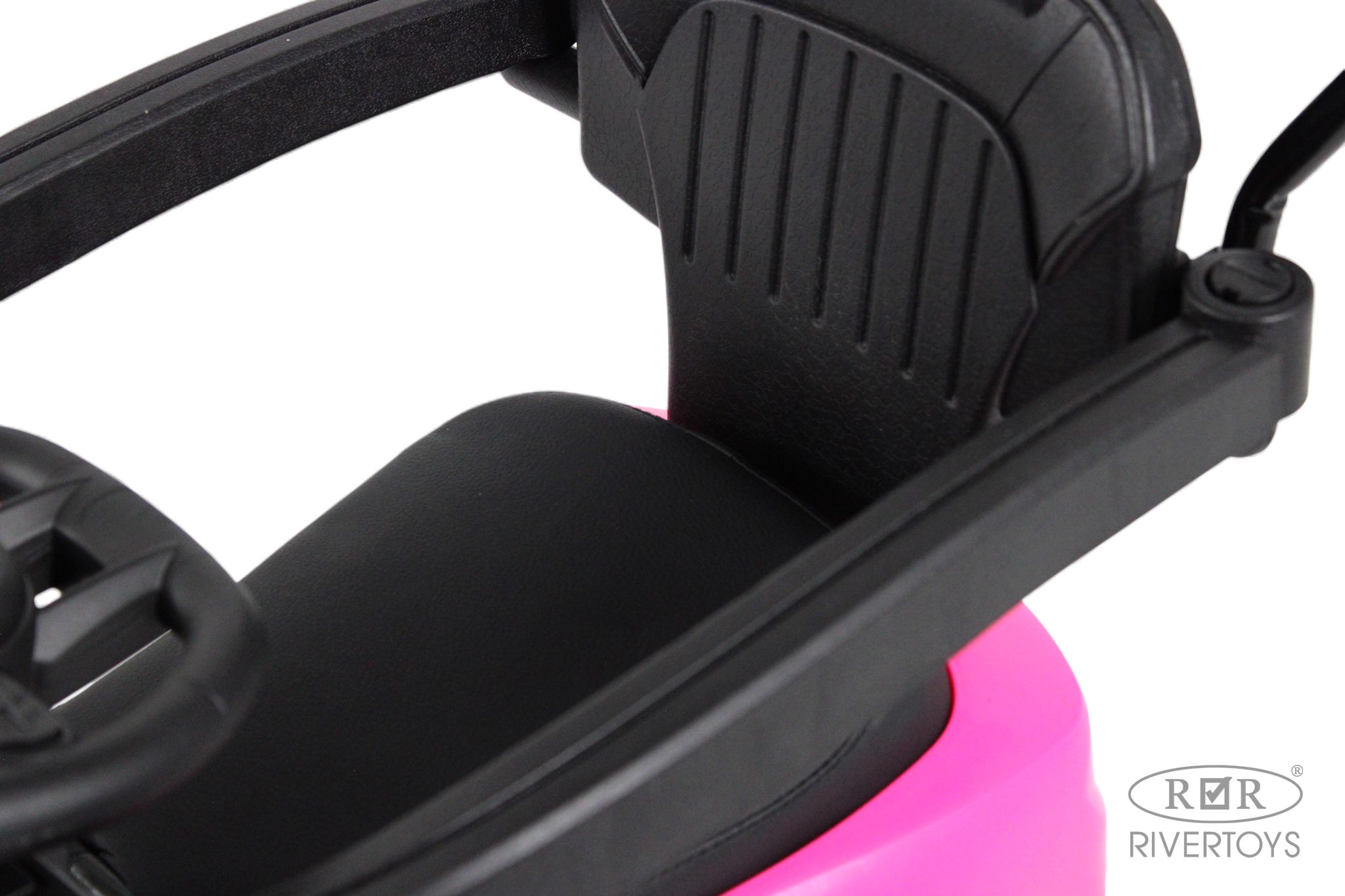 Каталка RIVERTOYS Z005ZZ-MP-PINK розовый - фото 6