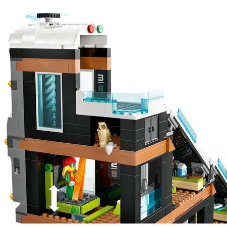 Конструктор LEGO City Ski and Climbing Center блочный