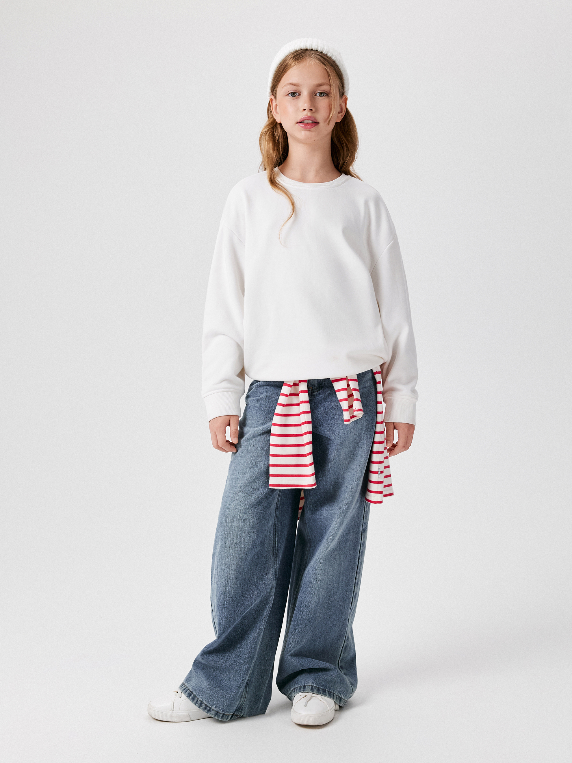 Свитшот Acoola 20340170004_0089753 - фото 1