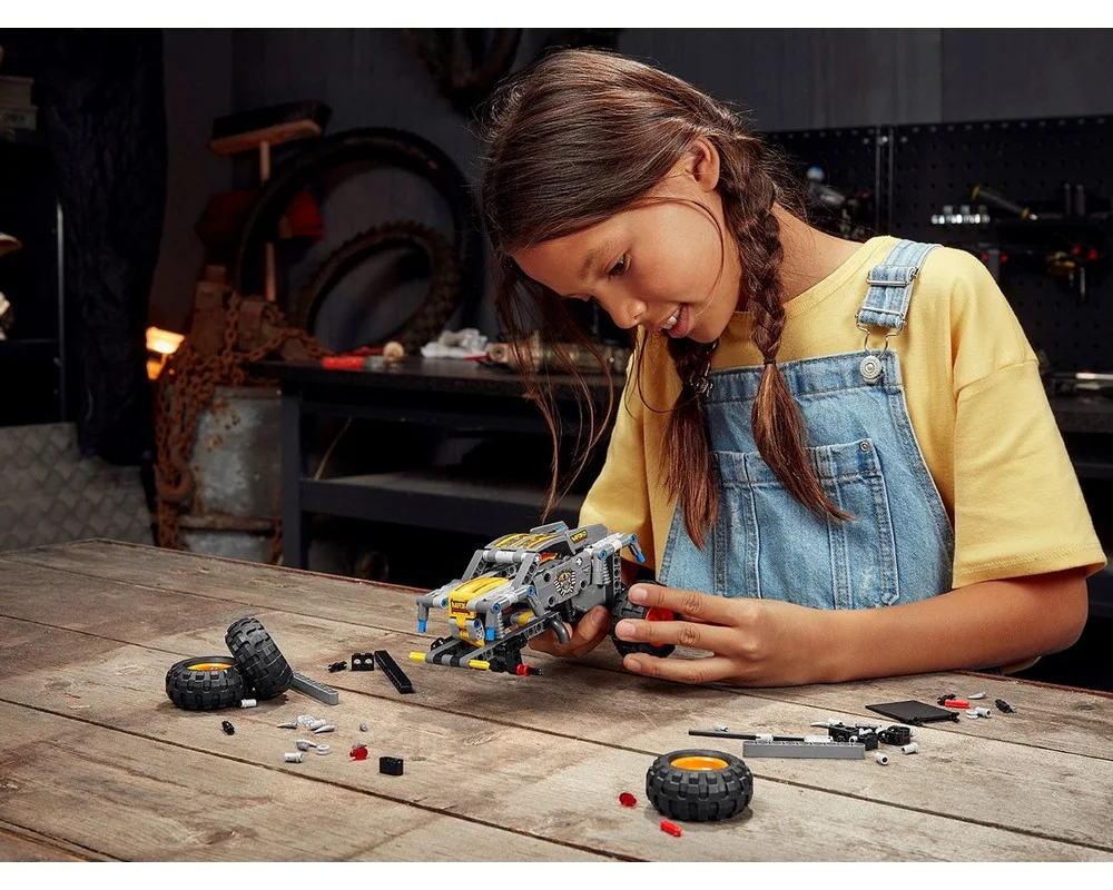Конструктор LEGO Technic 42119 230 дет. - фото 11