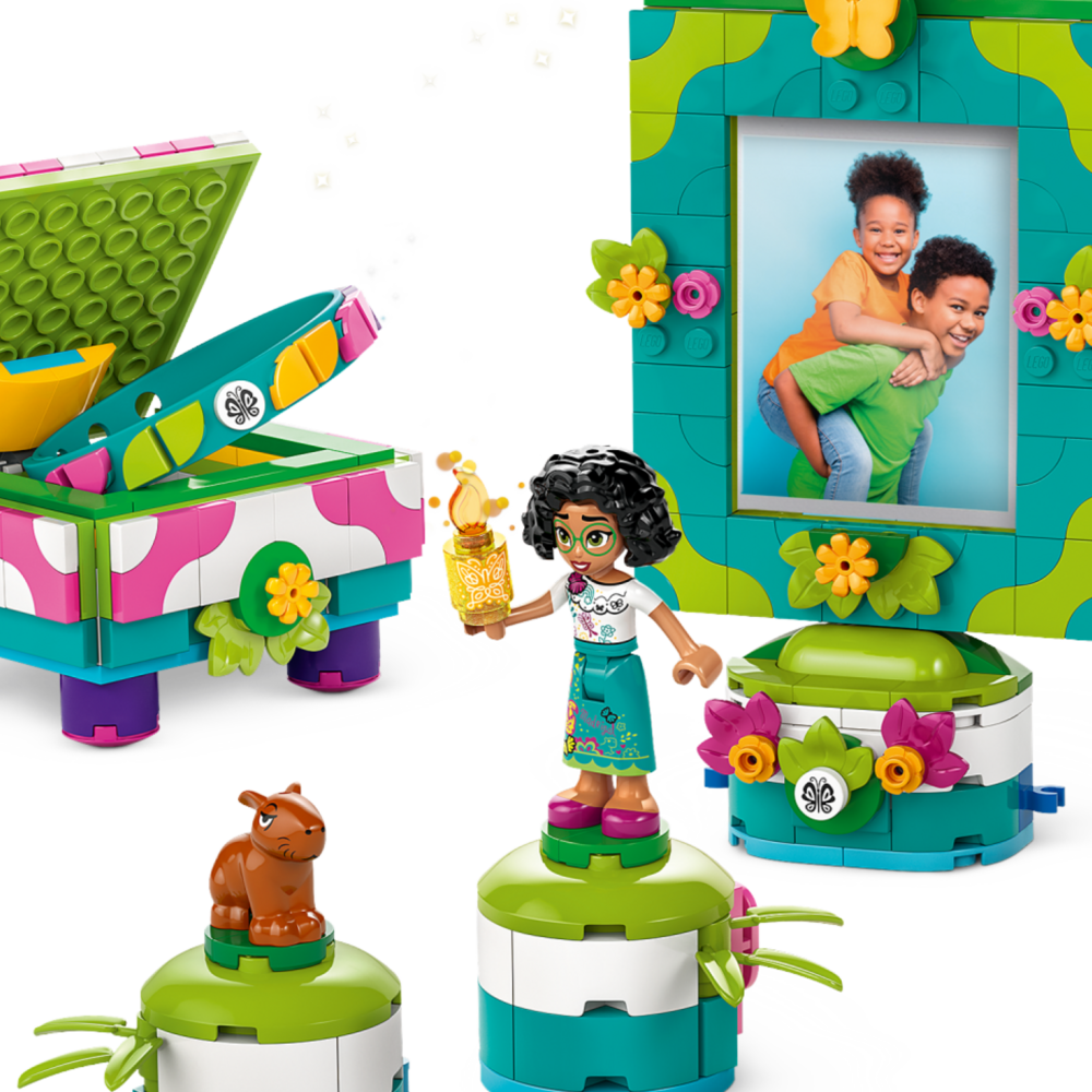 Конструктор LEGO Disney Princess 1445 дет. - фото 3