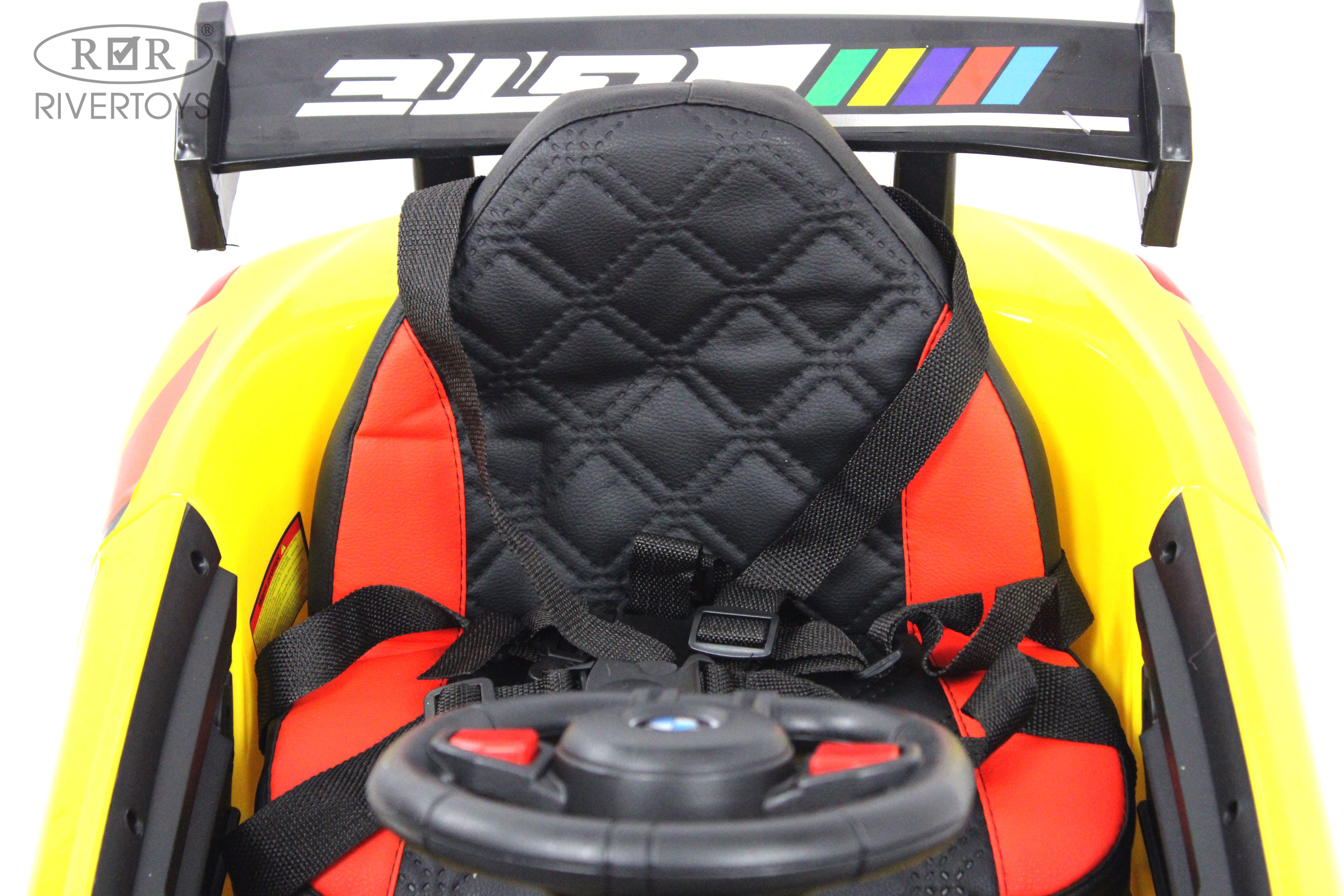 Электромобиль RIVERTOYS F444FF-YELLOW С пультом ДУ - фото 15