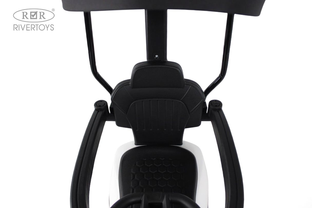 Каталка RIVERTOYS Z005ZZ-T-WHITE белый - фото 6