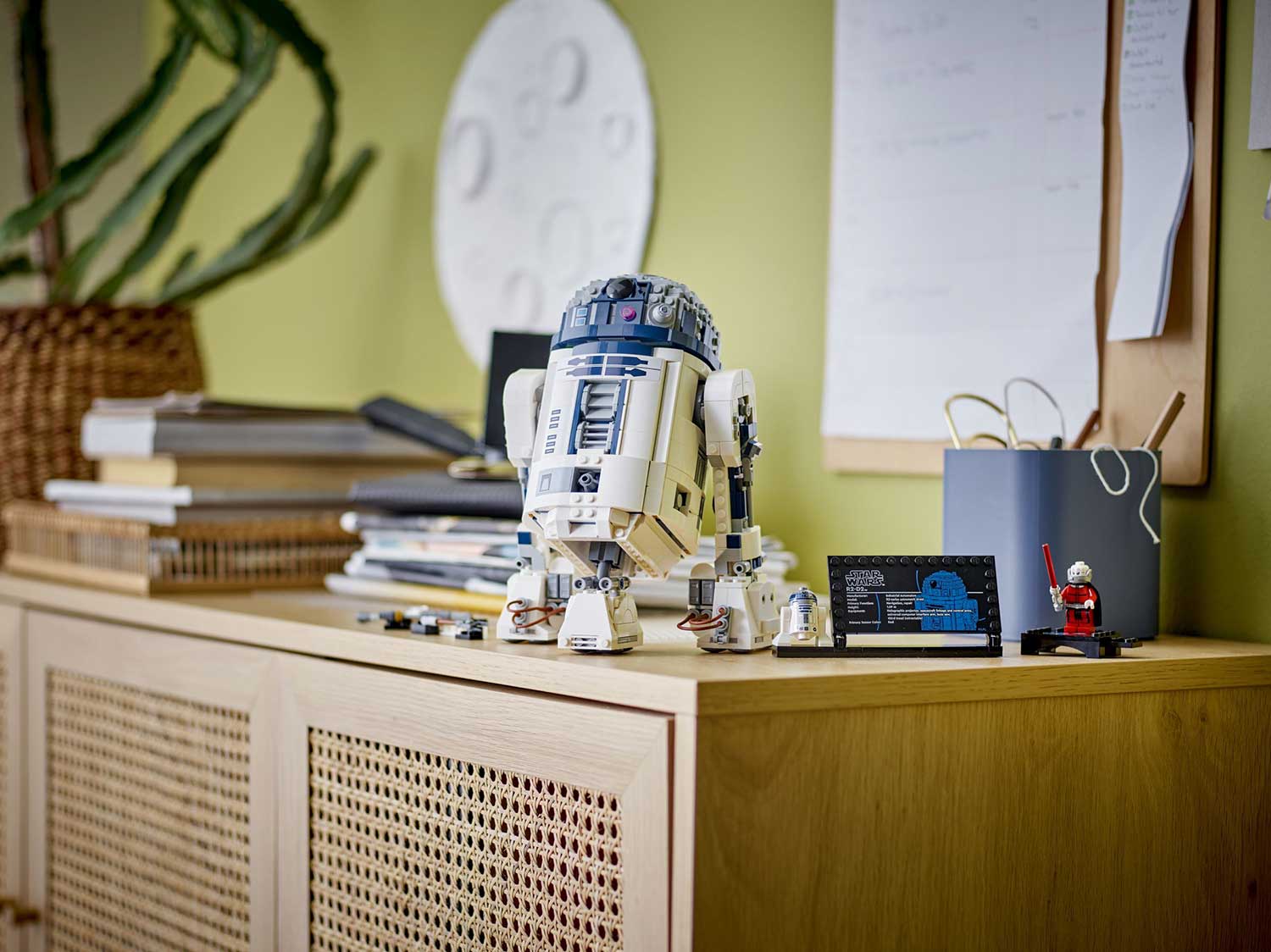 Конструктор LEGO Star Wars Фигурка дроида R2-D2 - фото 7