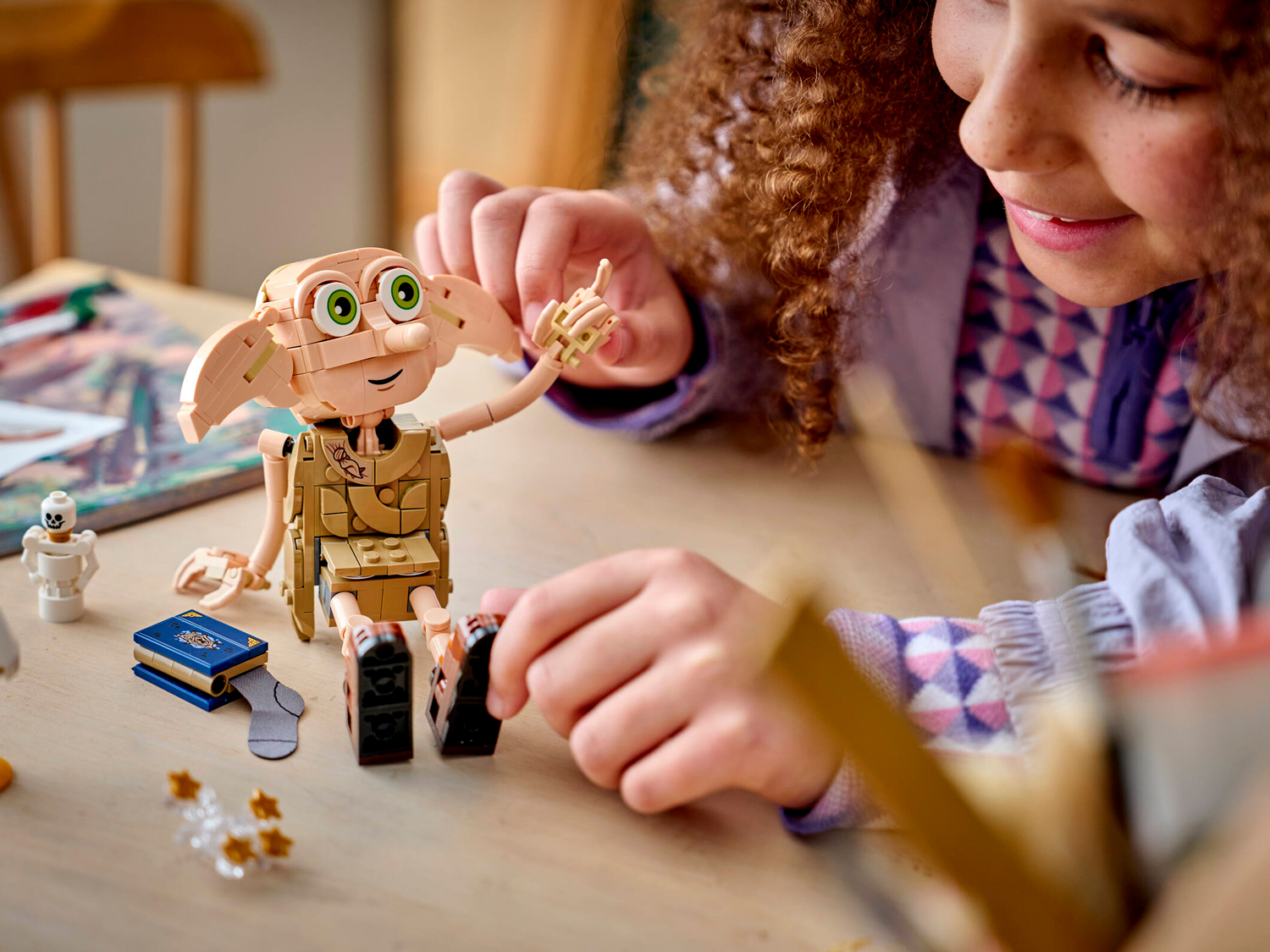 Конструктор LEGO Harry Potter Свободный эльф Добби 76469 379 дет. - фото 15
