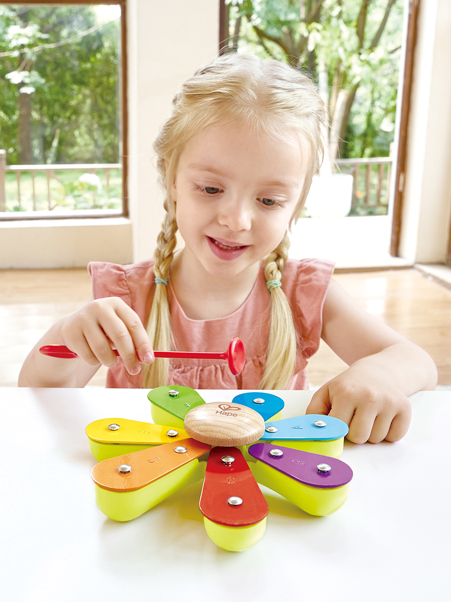 Игрушка музыкальная Hape Набор музыкальных инструментов аксессуар, кастаньеты, ксилофон, бубен - фото 5